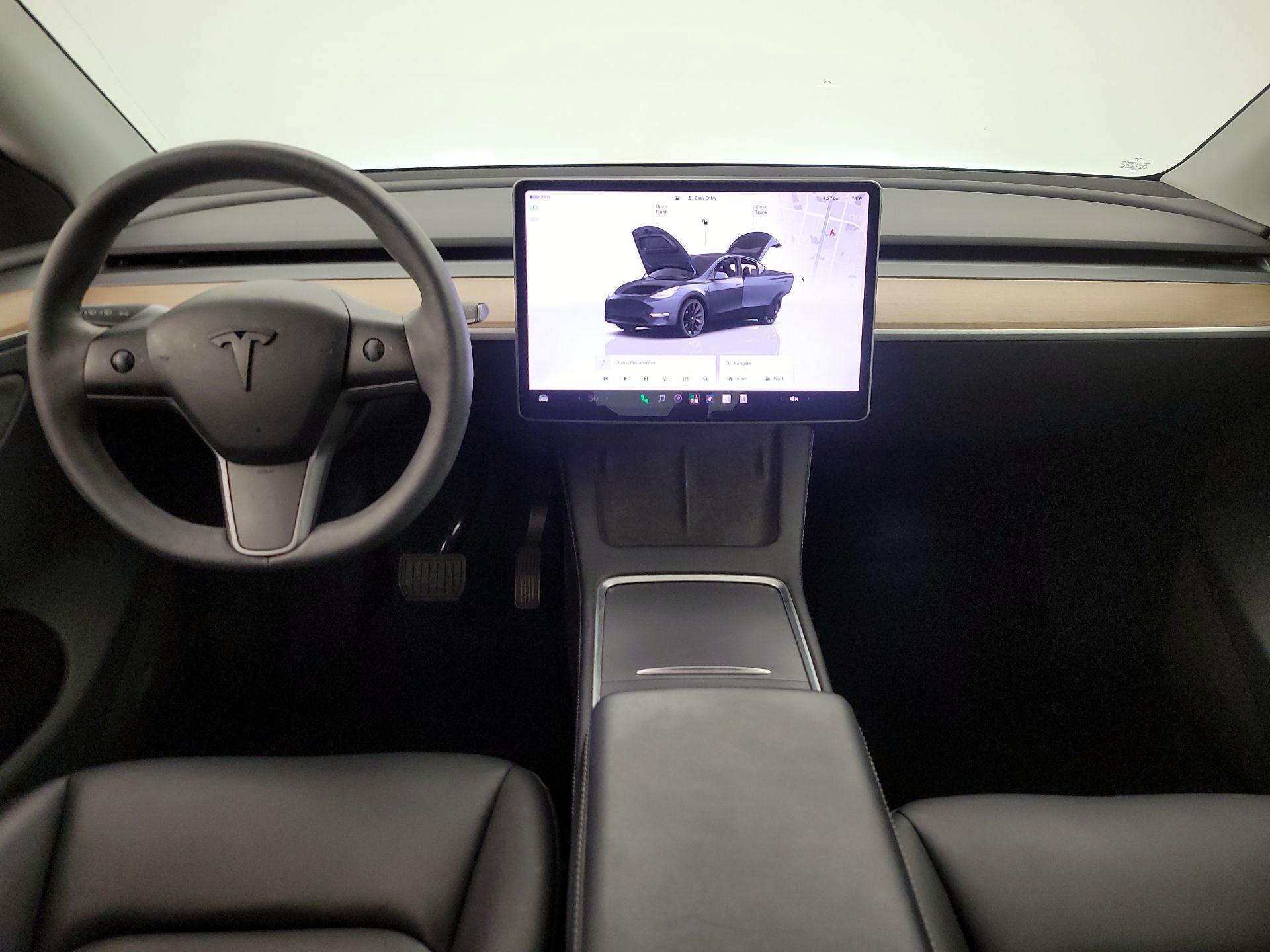 Thumbnail: 2023 Tesla Model Y - 9
