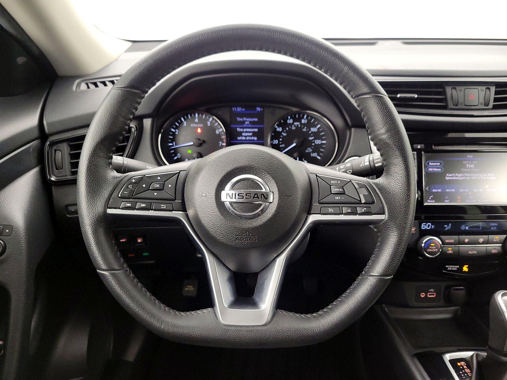 Thumbnail: 2020 Nissan Rogue - 10