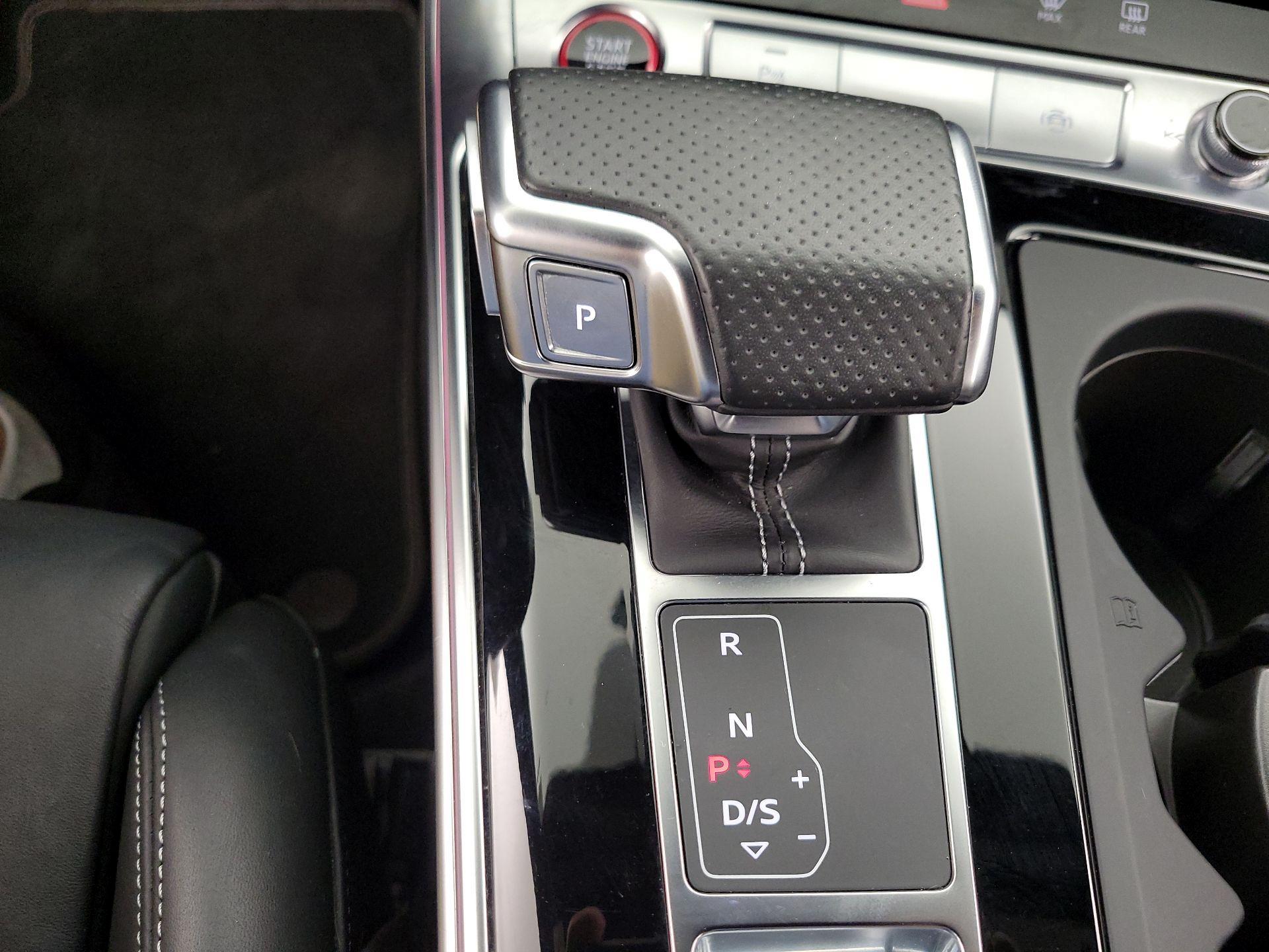 Thumbnail: 2021 Audi S7 - 18