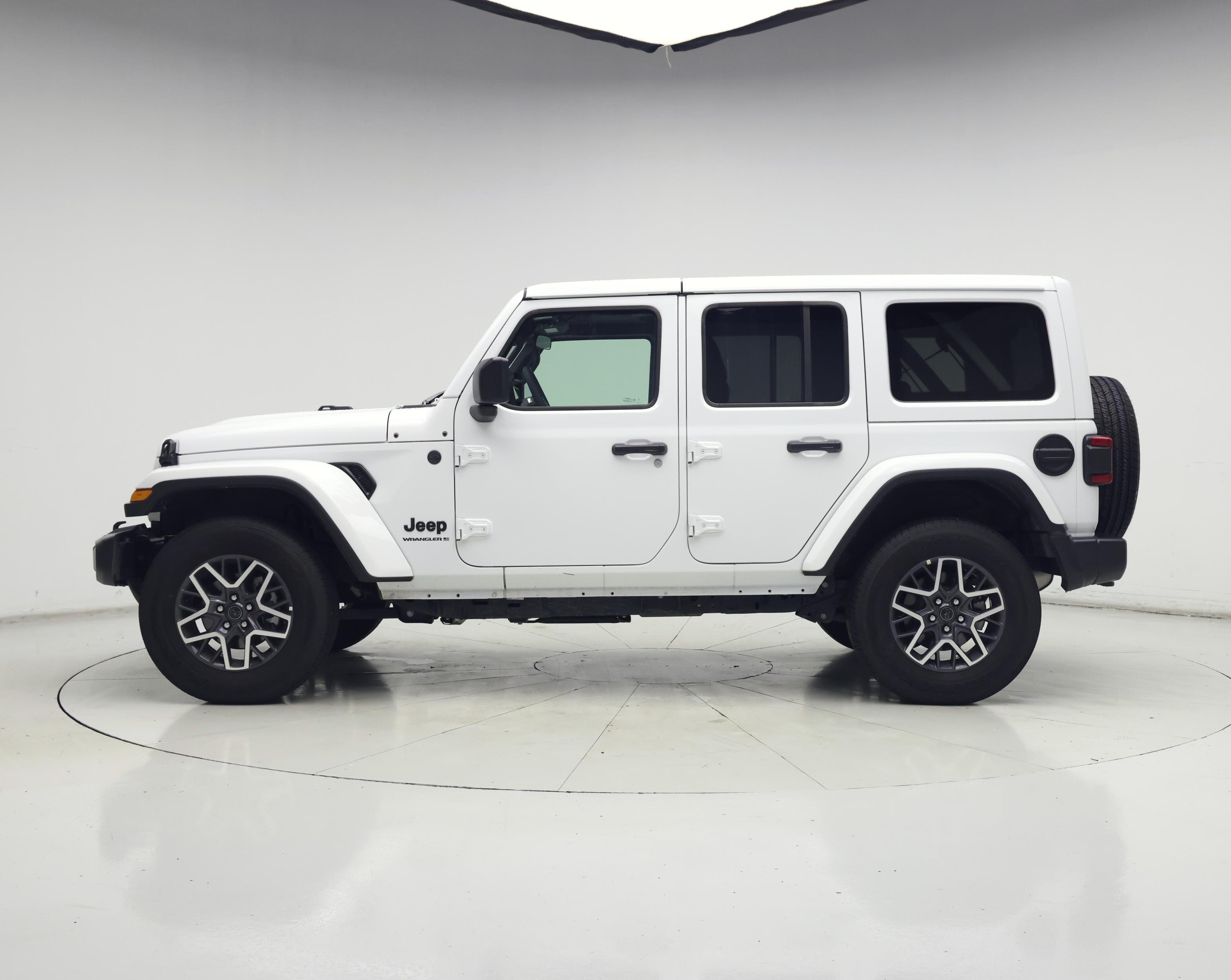Thumbnail: 2025 Jeep Wrangler - 3