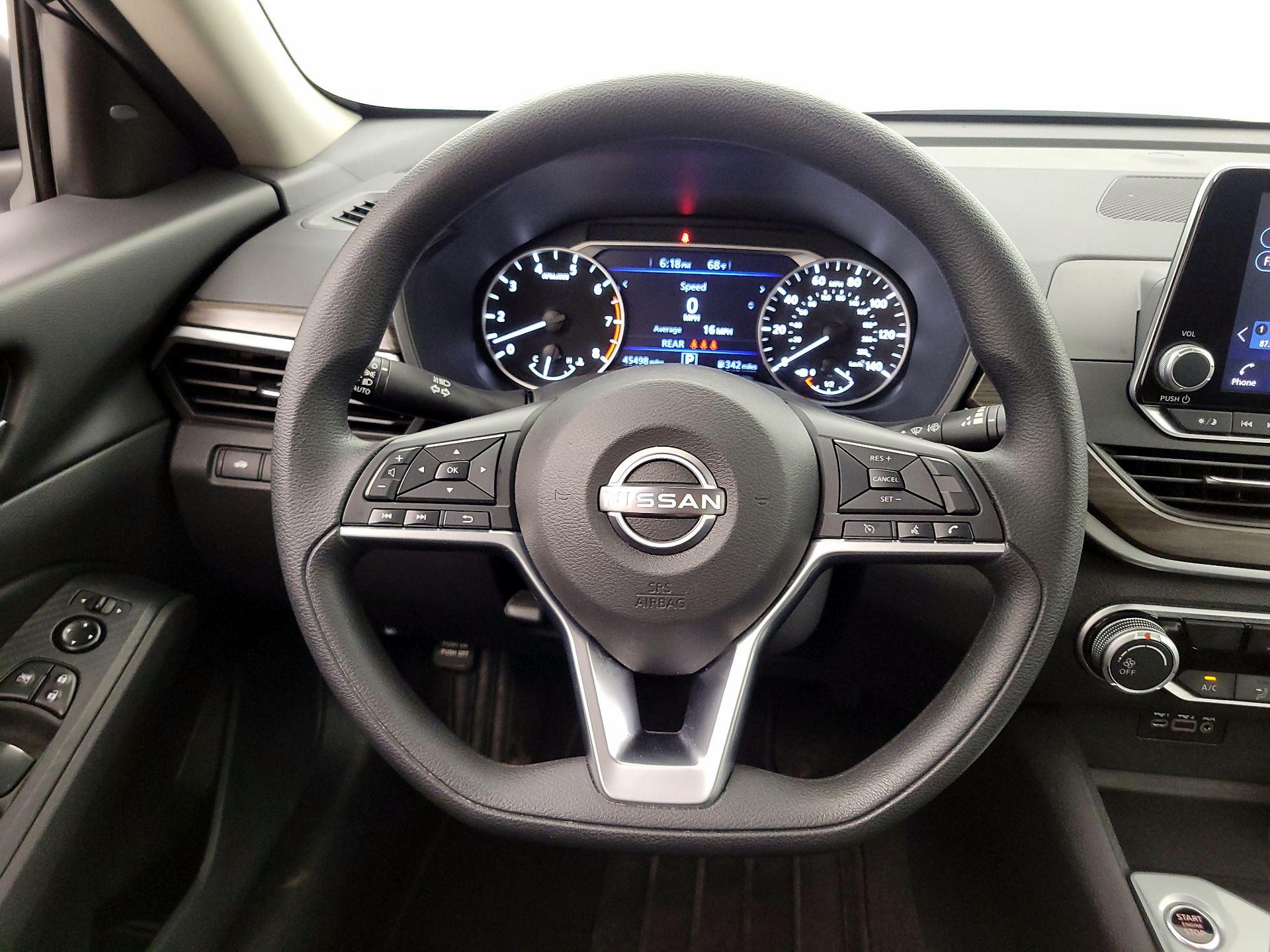 Thumbnail: 2025 Nissan Altima - 10