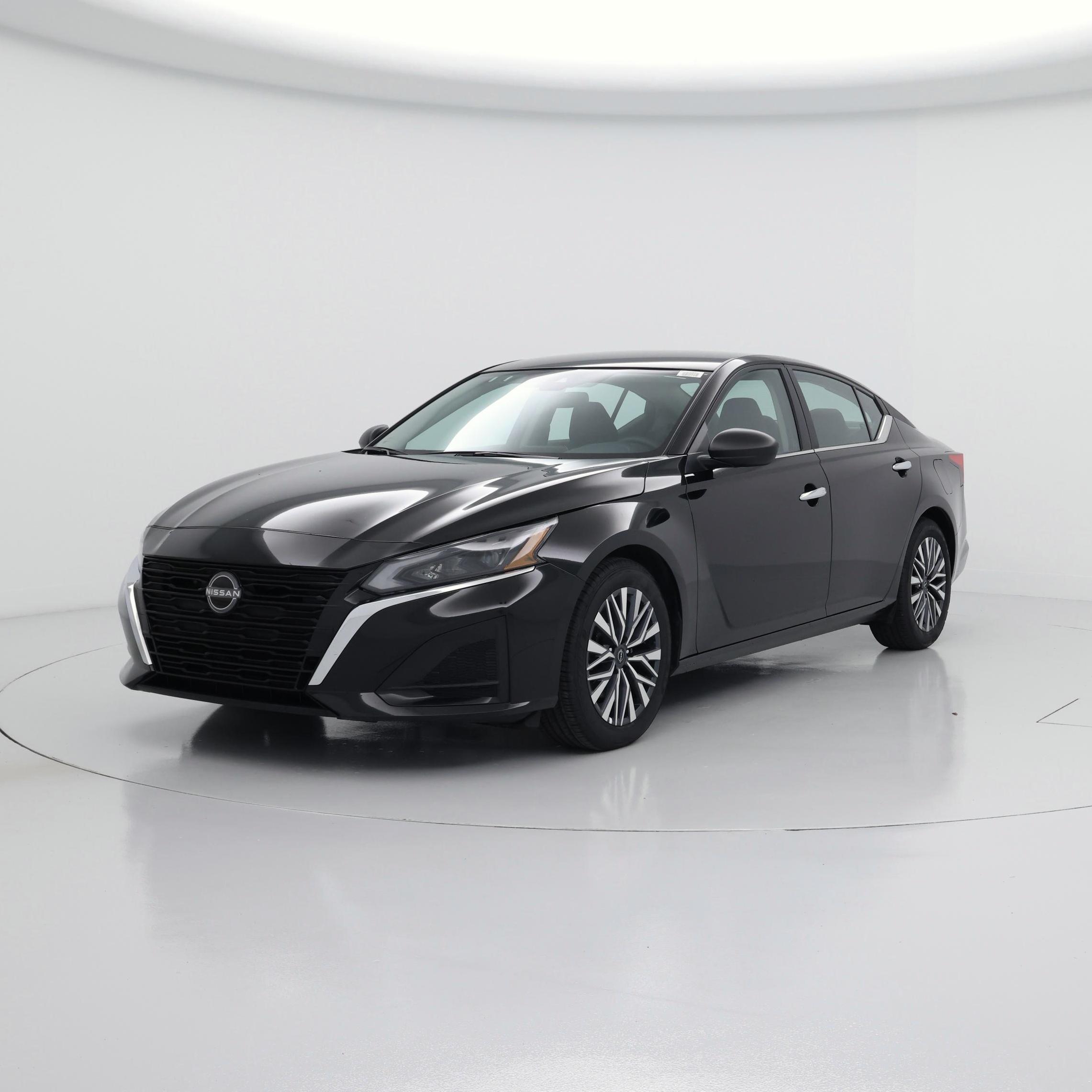 Thumbnail: 2025 Nissan Altima - 4