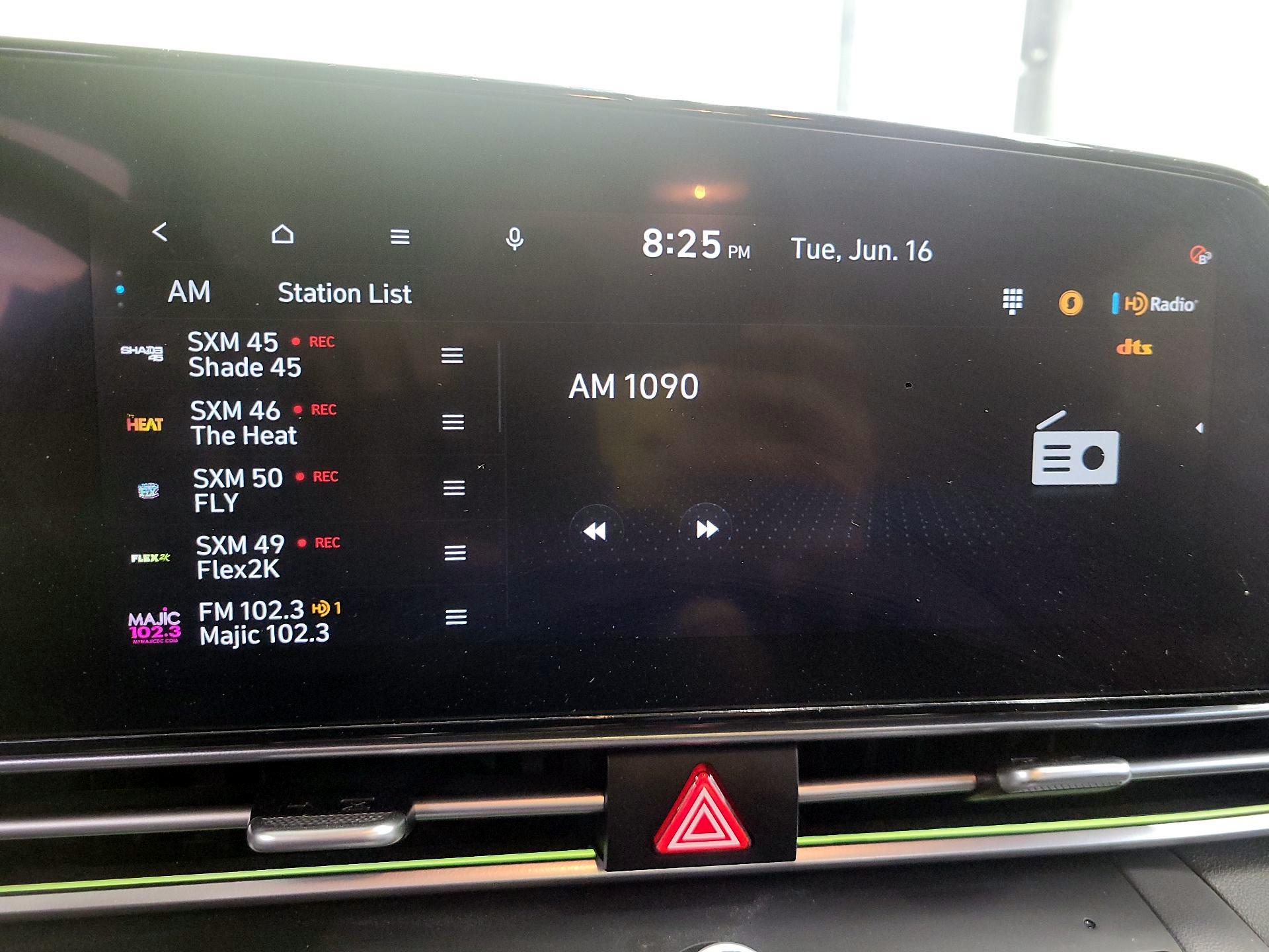 Thumbnail: 2025 Hyundai Elantra - 16
