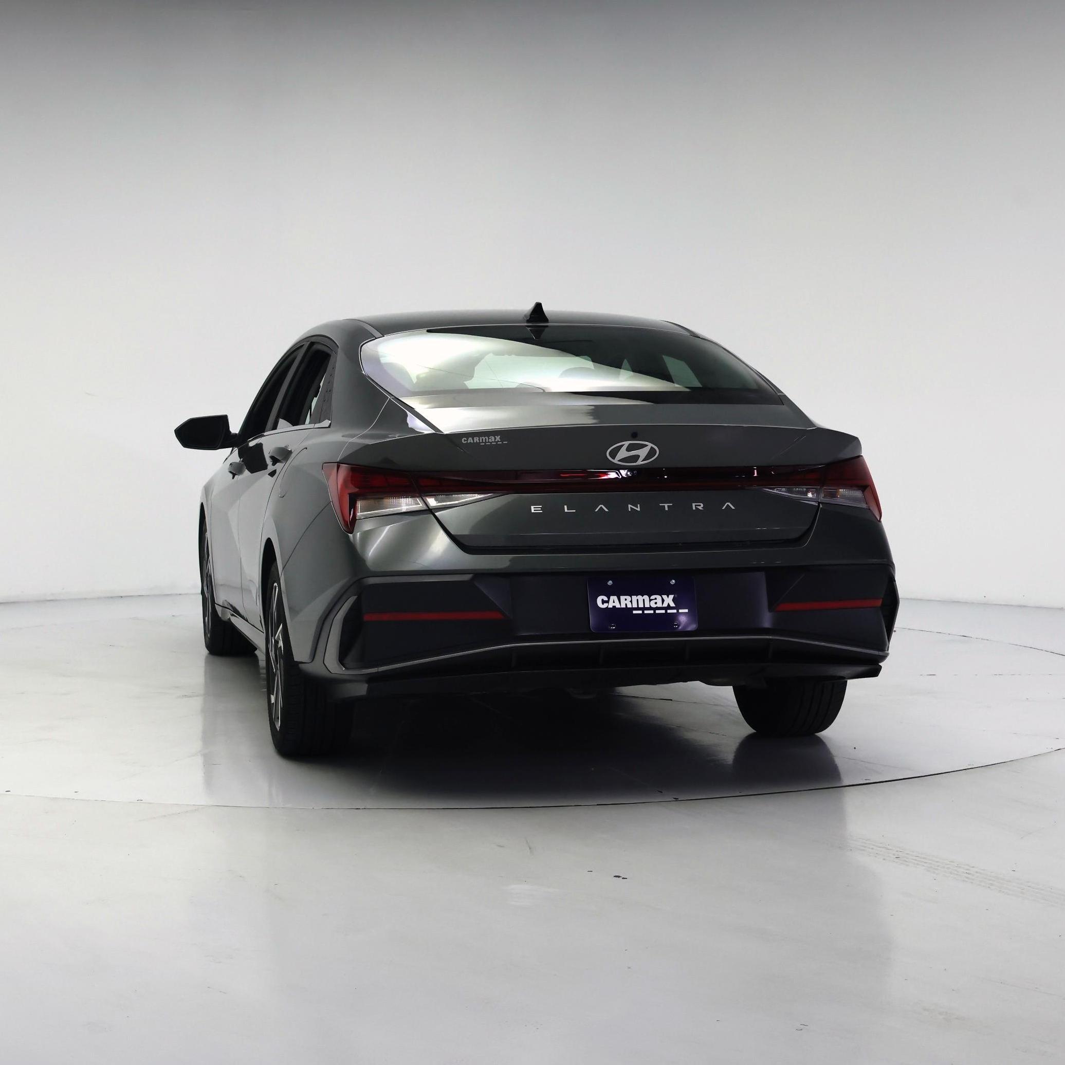 Thumbnail: 2025 Hyundai Elantra - 6