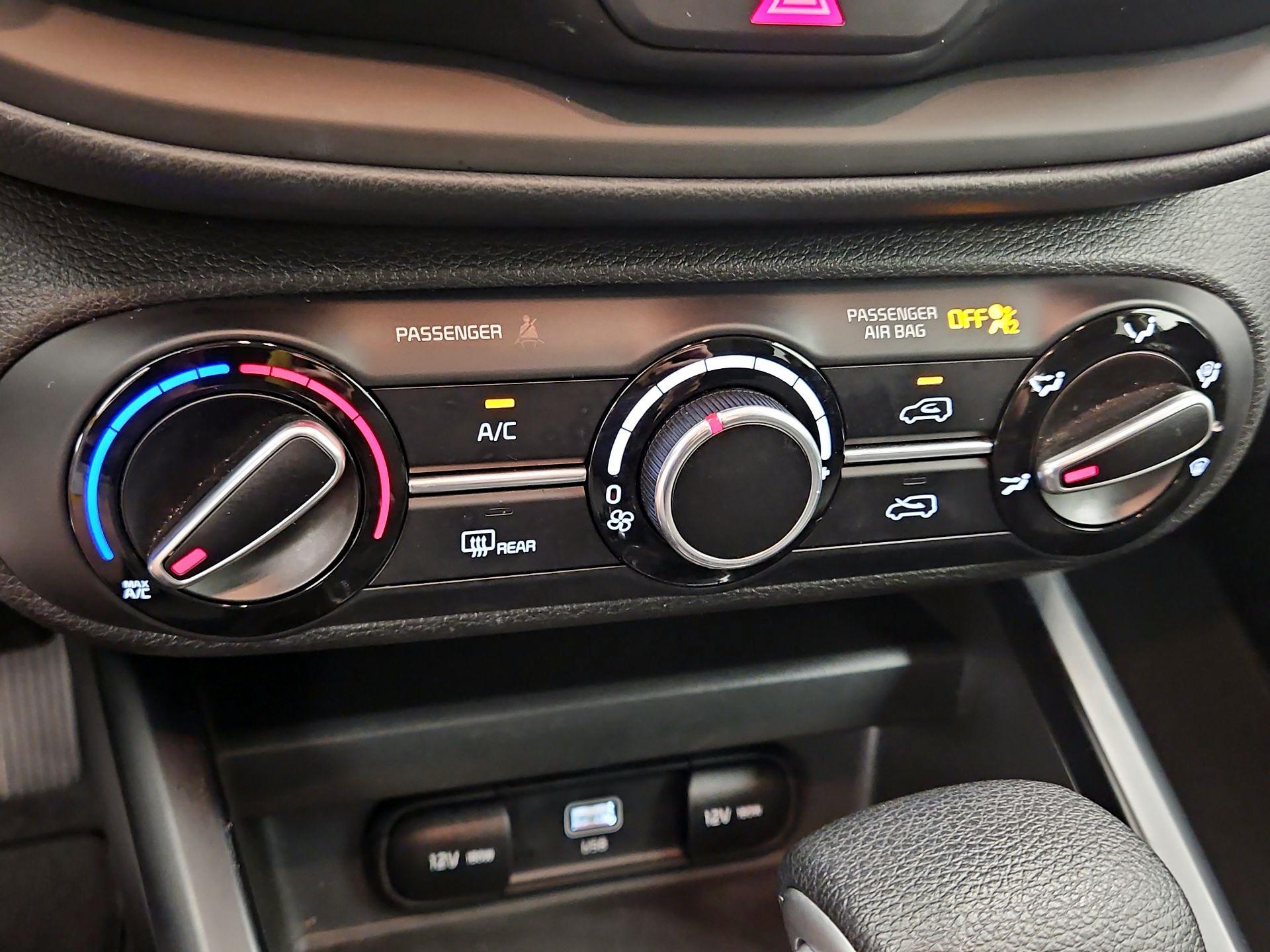 Thumbnail: 2025 Kia Soul - 16