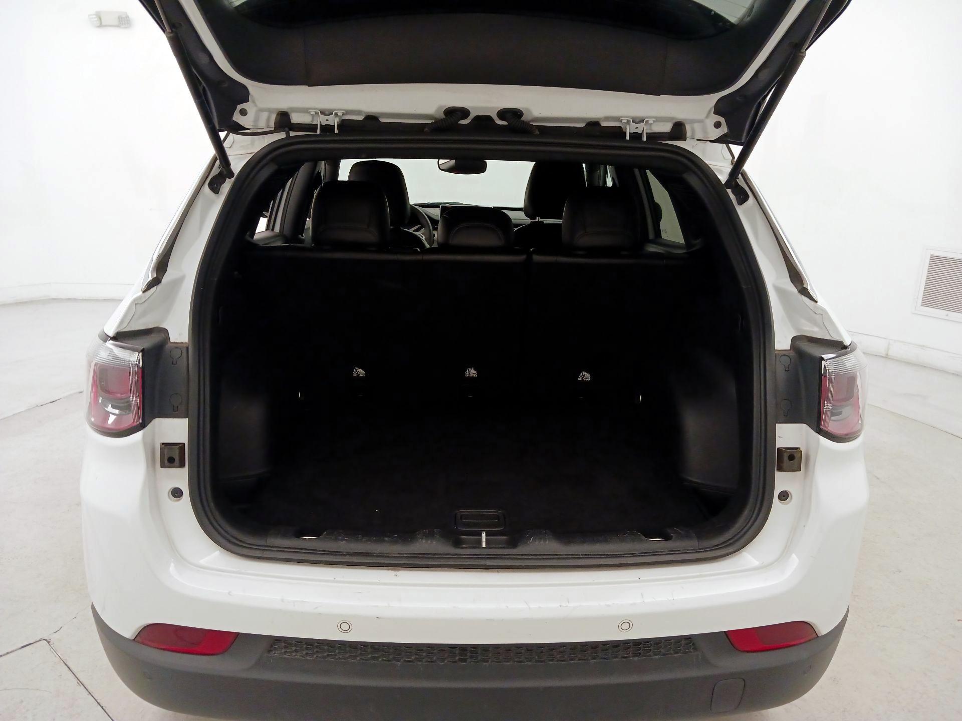 Thumbnail: 2025 Jeep Compass - 20