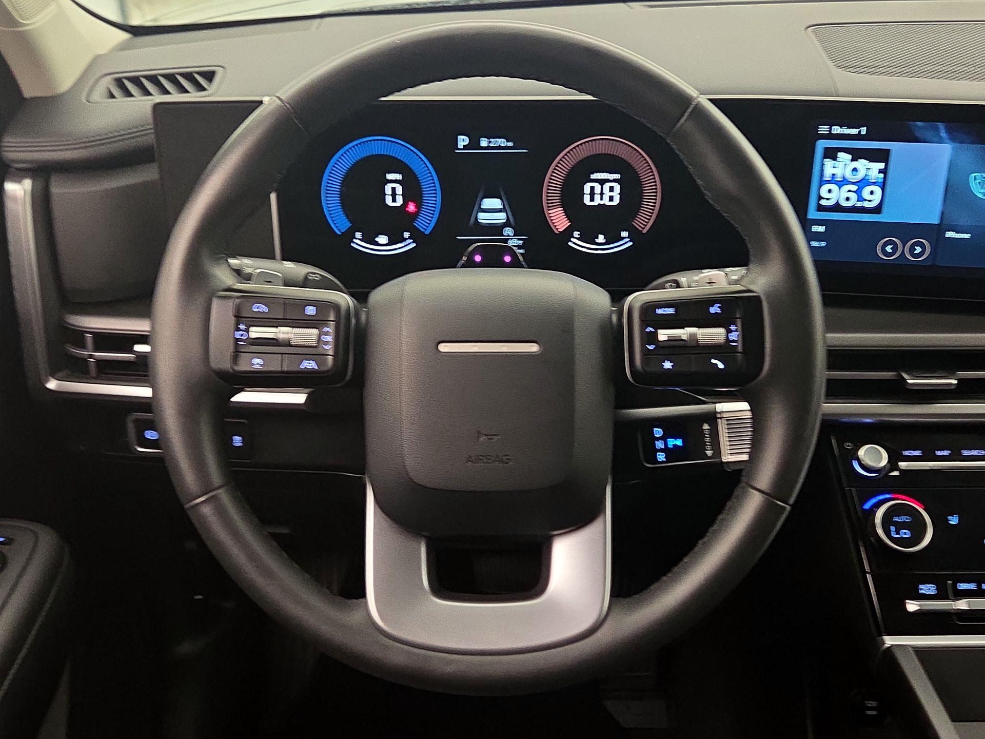 Thumbnail: 2025 Hyundai Santa Fe - 10