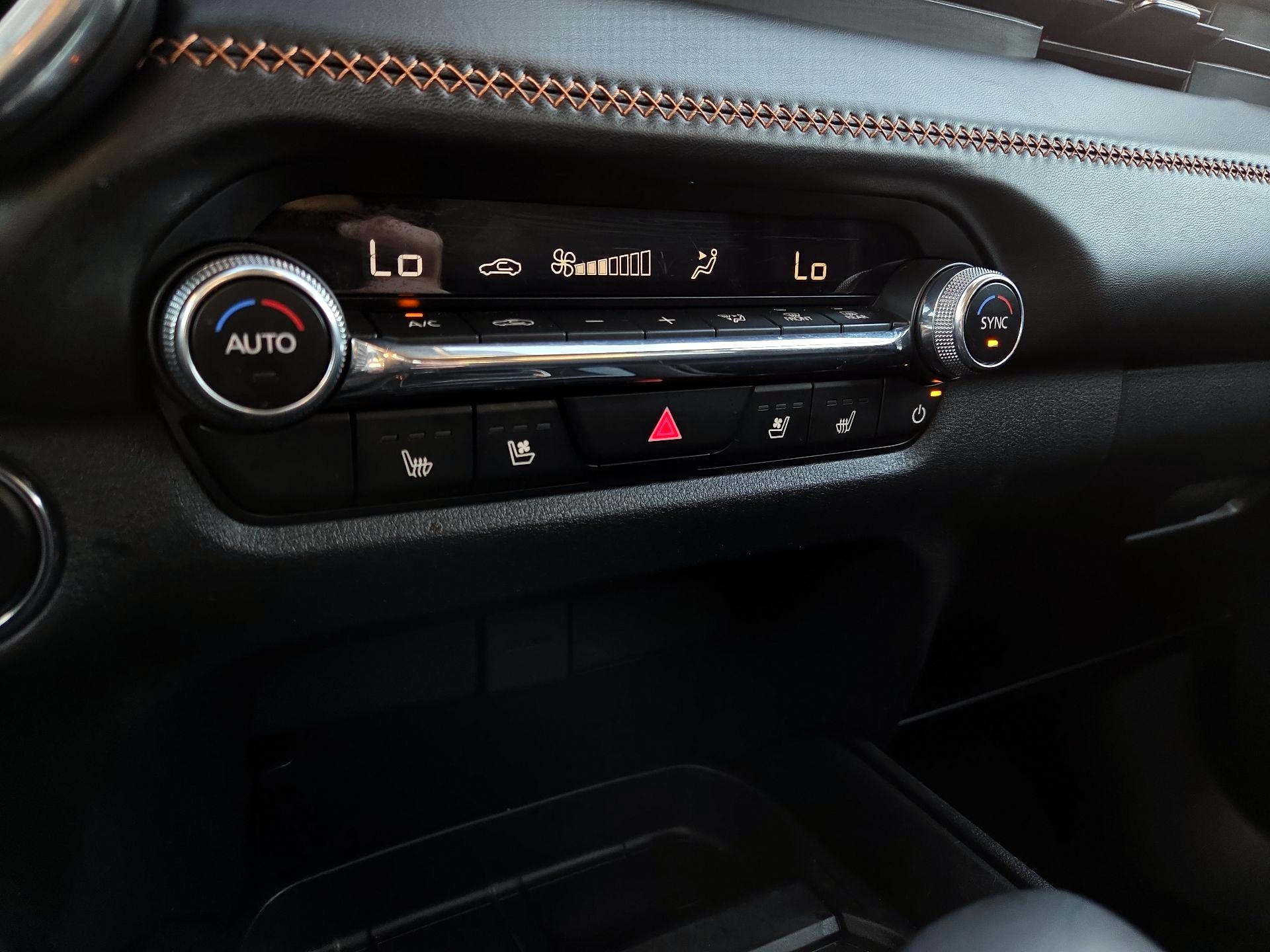 Thumbnail: 2025 Mazda CX-50 - 17