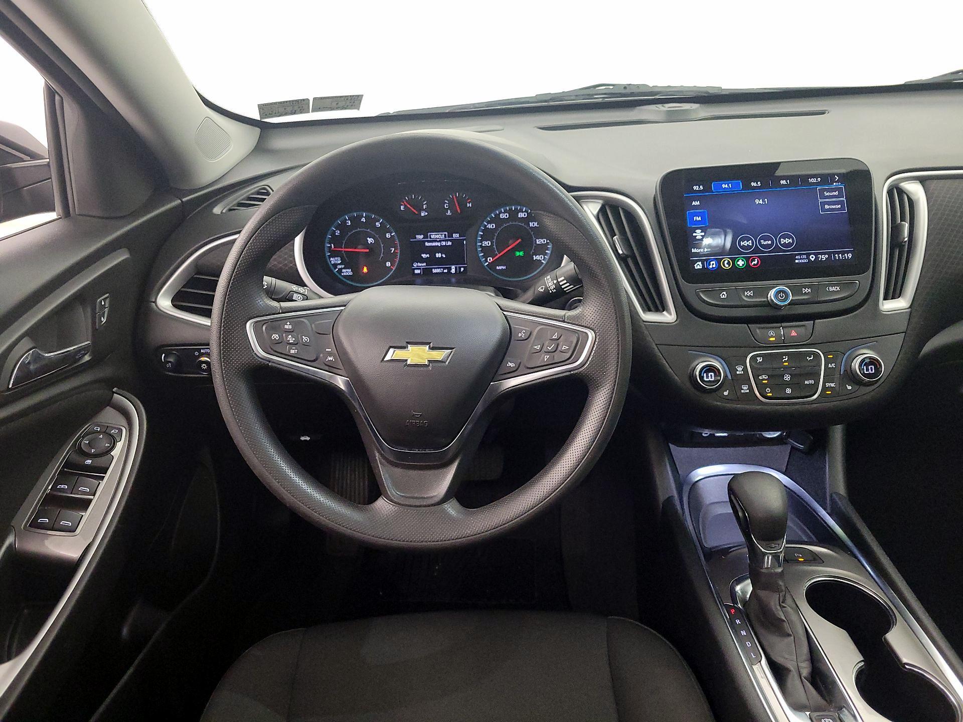 Thumbnail: 2024 Chevrolet Malibu - 10