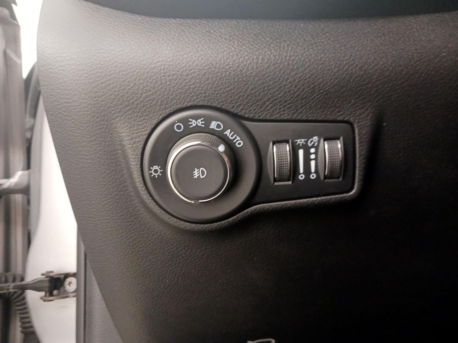 Thumbnail: 2025 Jeep Compass - 13