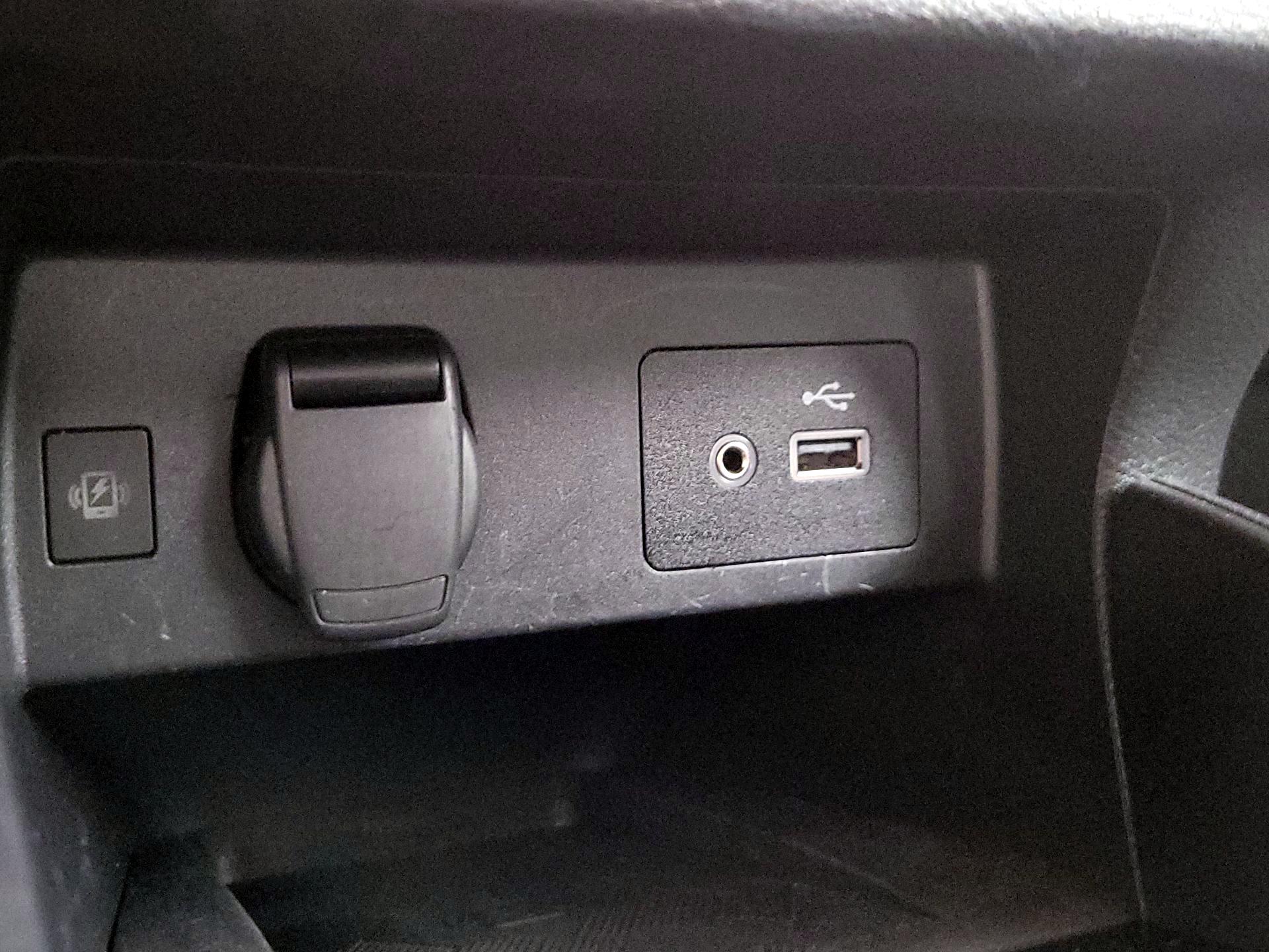 Thumbnail: 2025 Nissan Versa - 17