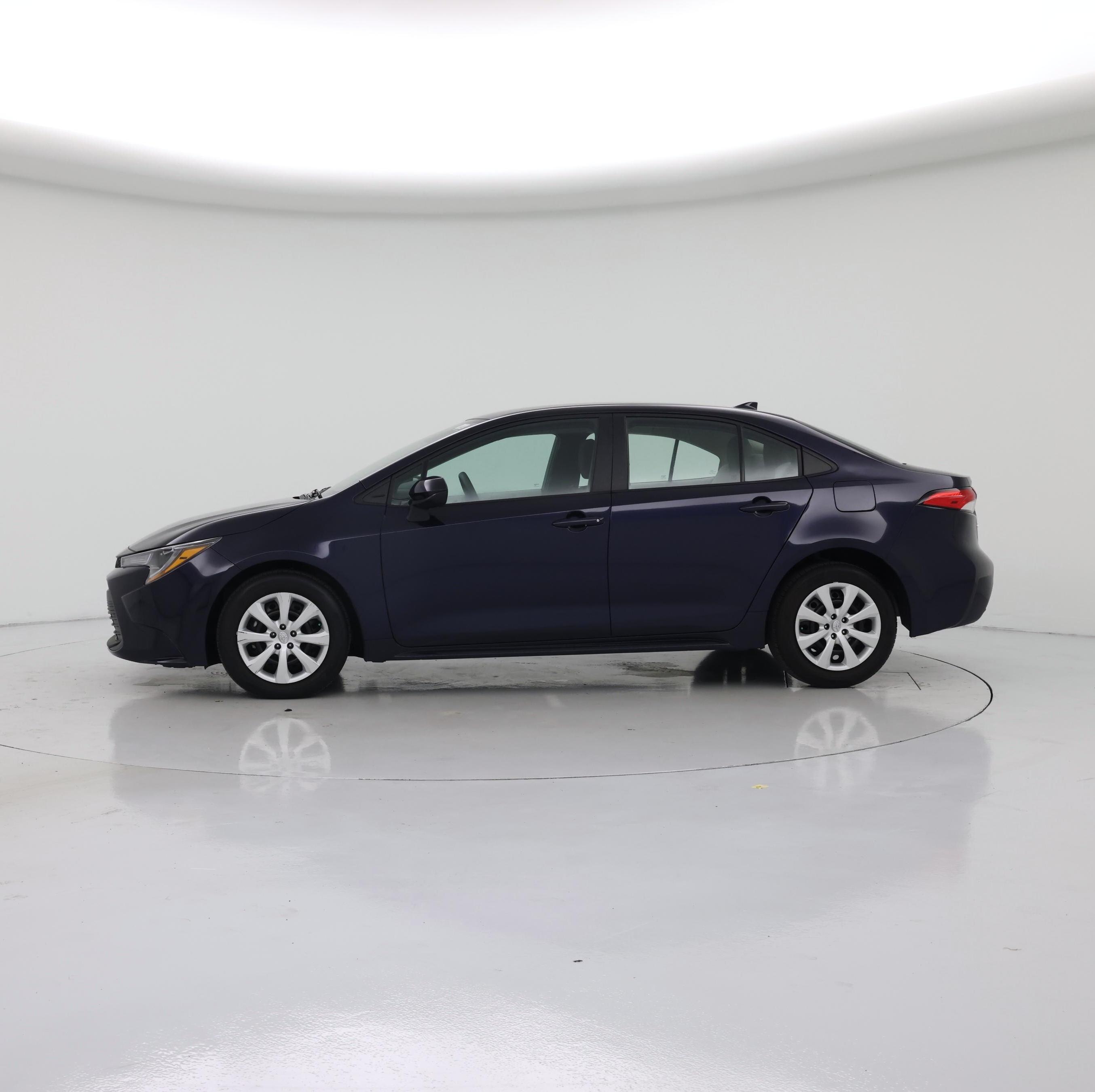 Thumbnail: 2024 Toyota Corolla - 3