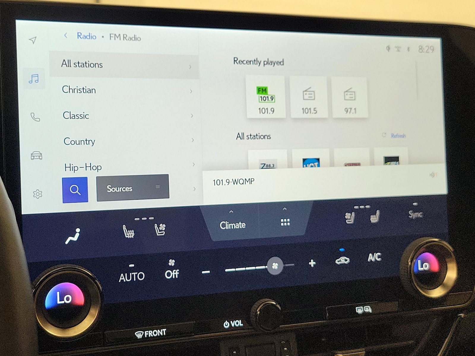2022 Lexus NX 350 - Photo 17
