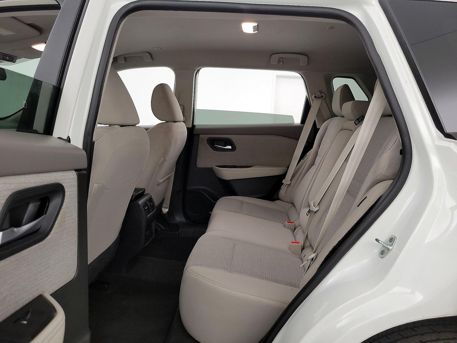 2023 Nissan Rogue SV - Photo 20