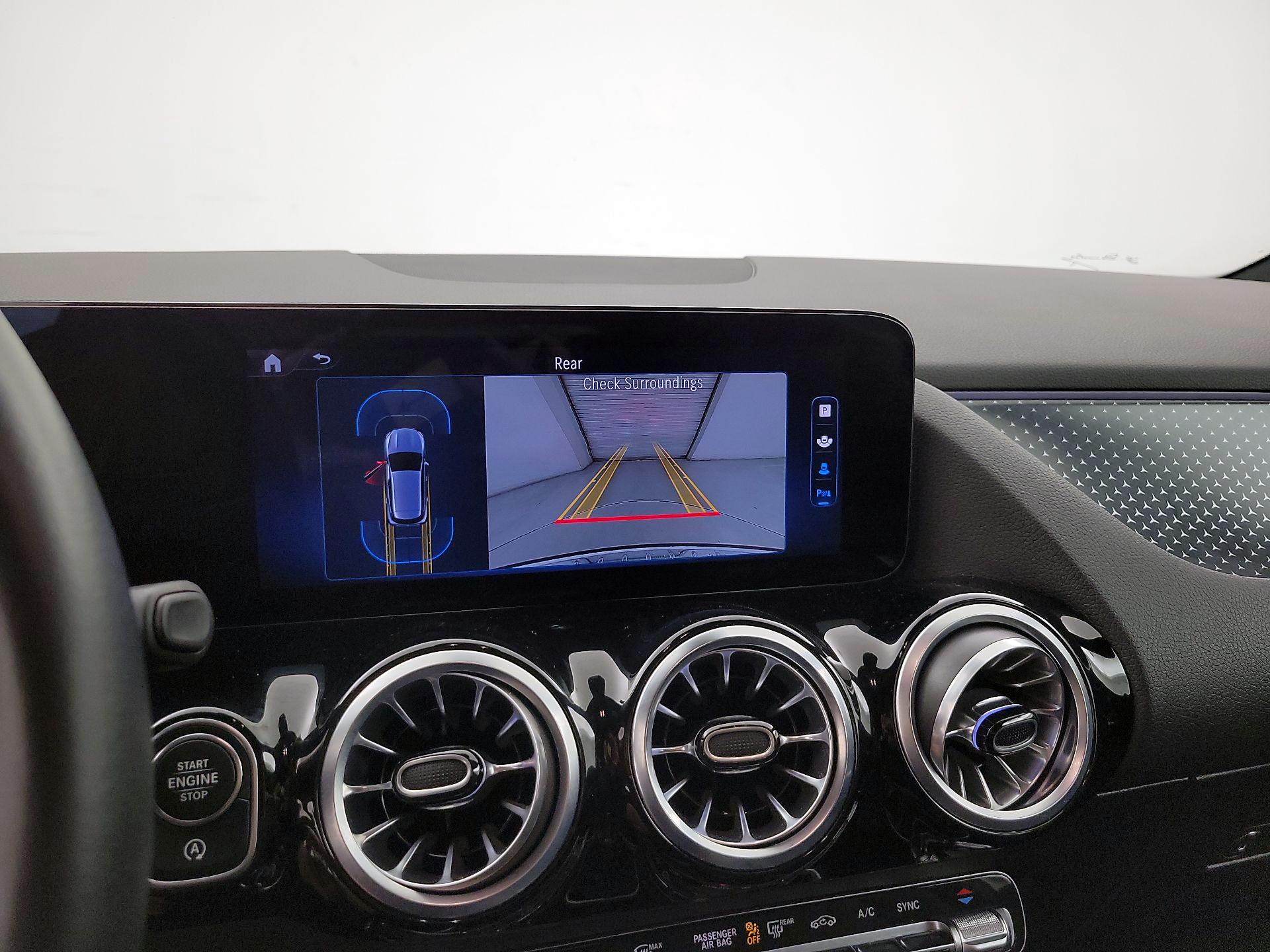 Thumbnail: 2025 Mercedes-Benz GLA - 14