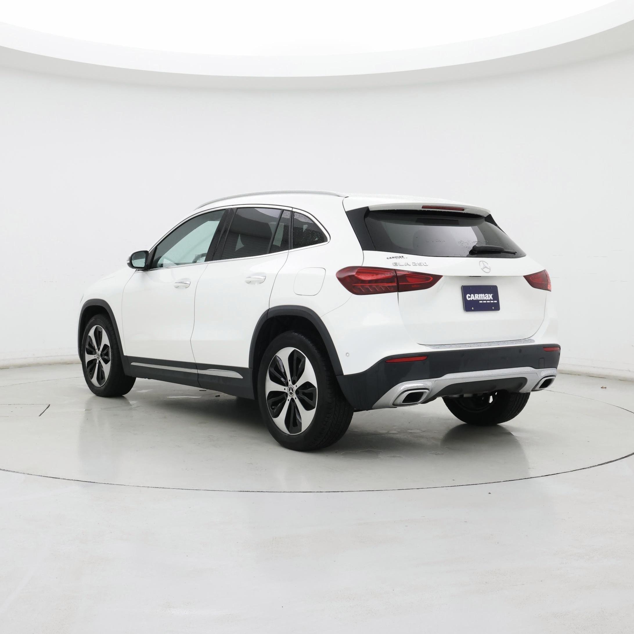Thumbnail: 2025 Mercedes-Benz GLA - 2