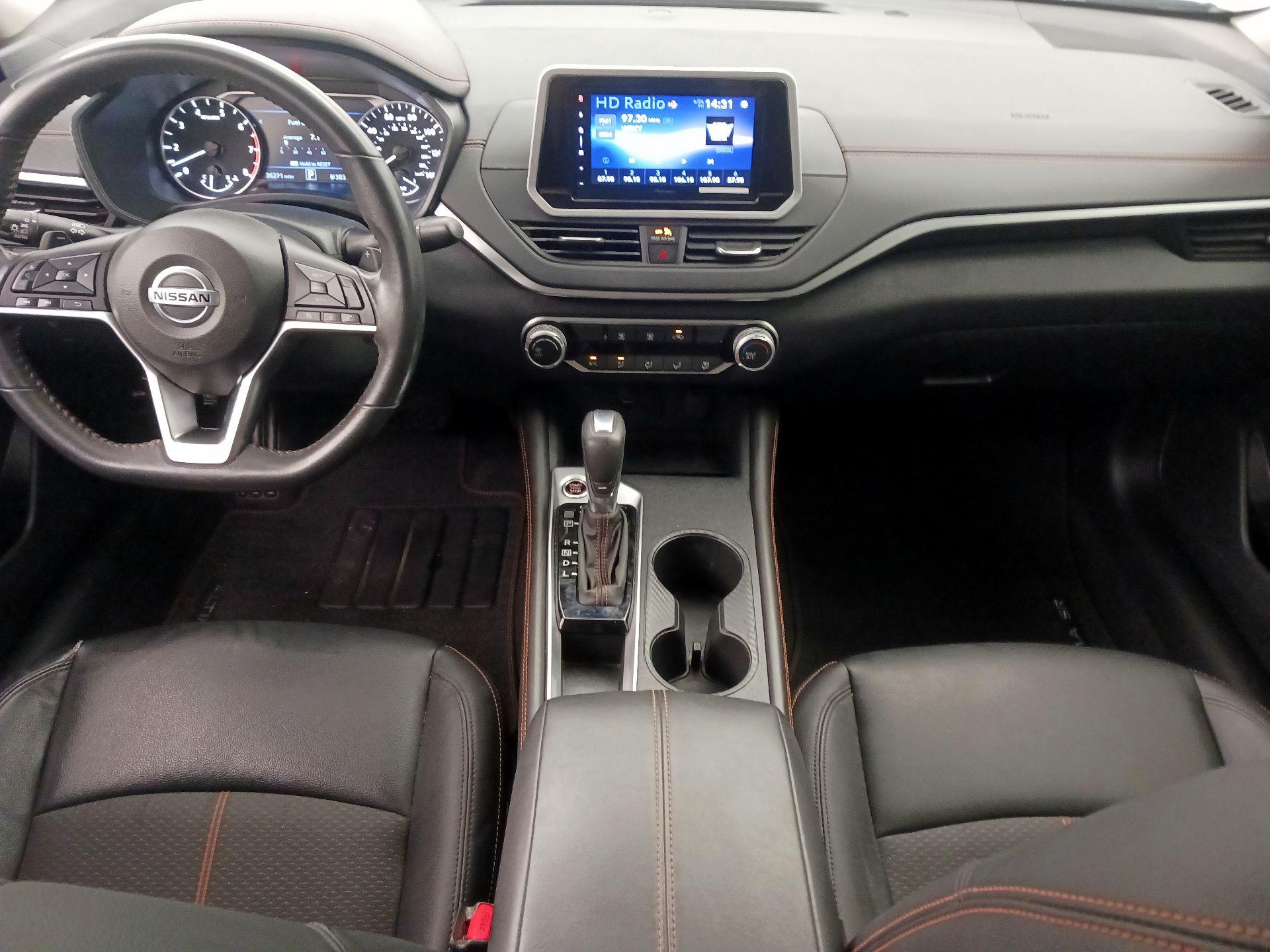 Thumbnail: 2022 Nissan Altima - 9