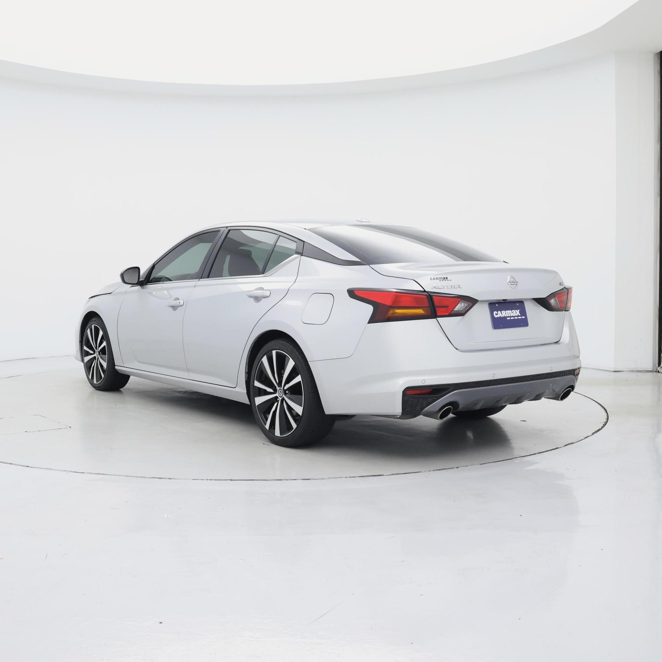 Thumbnail: 2022 Nissan Altima - 2