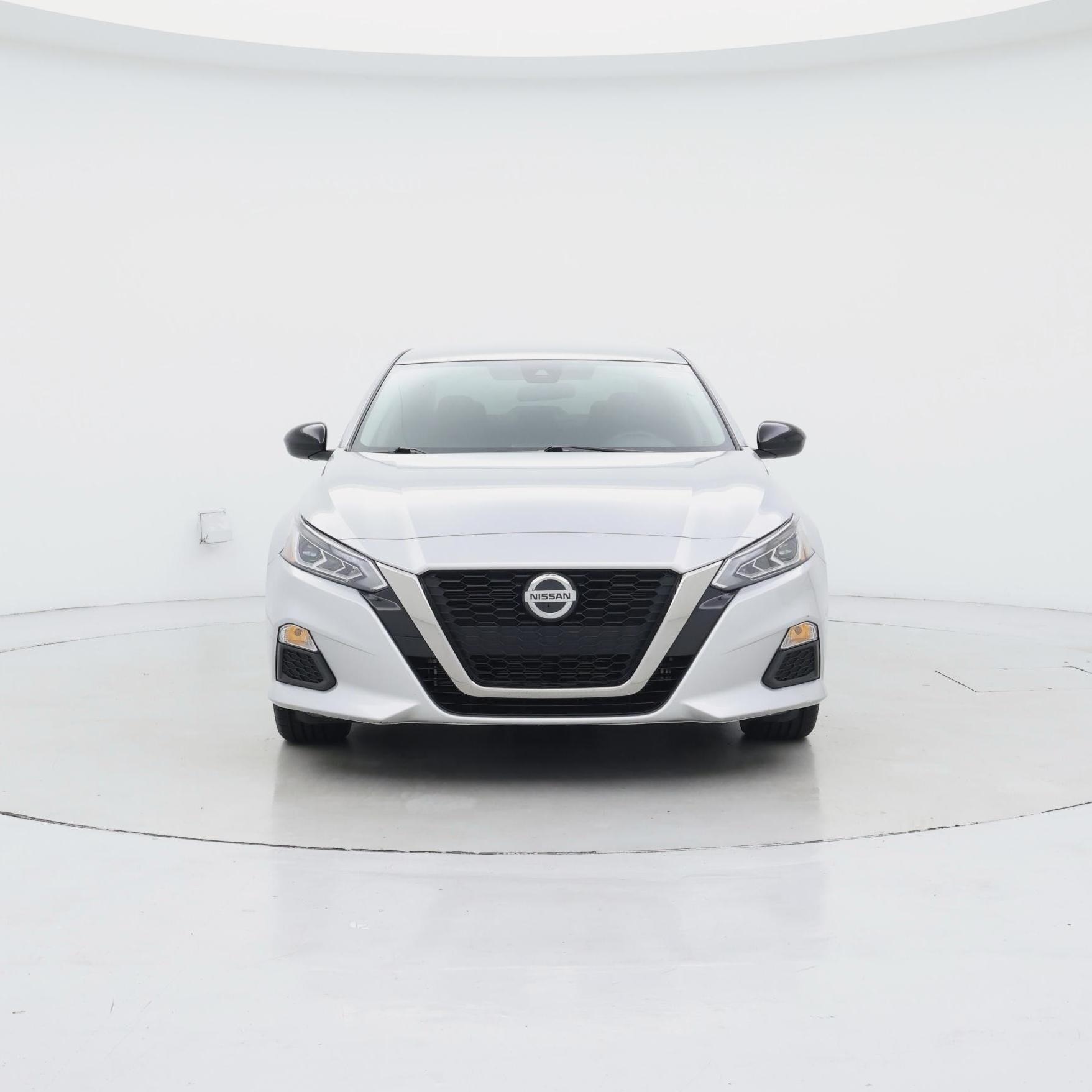 Thumbnail: 2022 Nissan Altima - 5