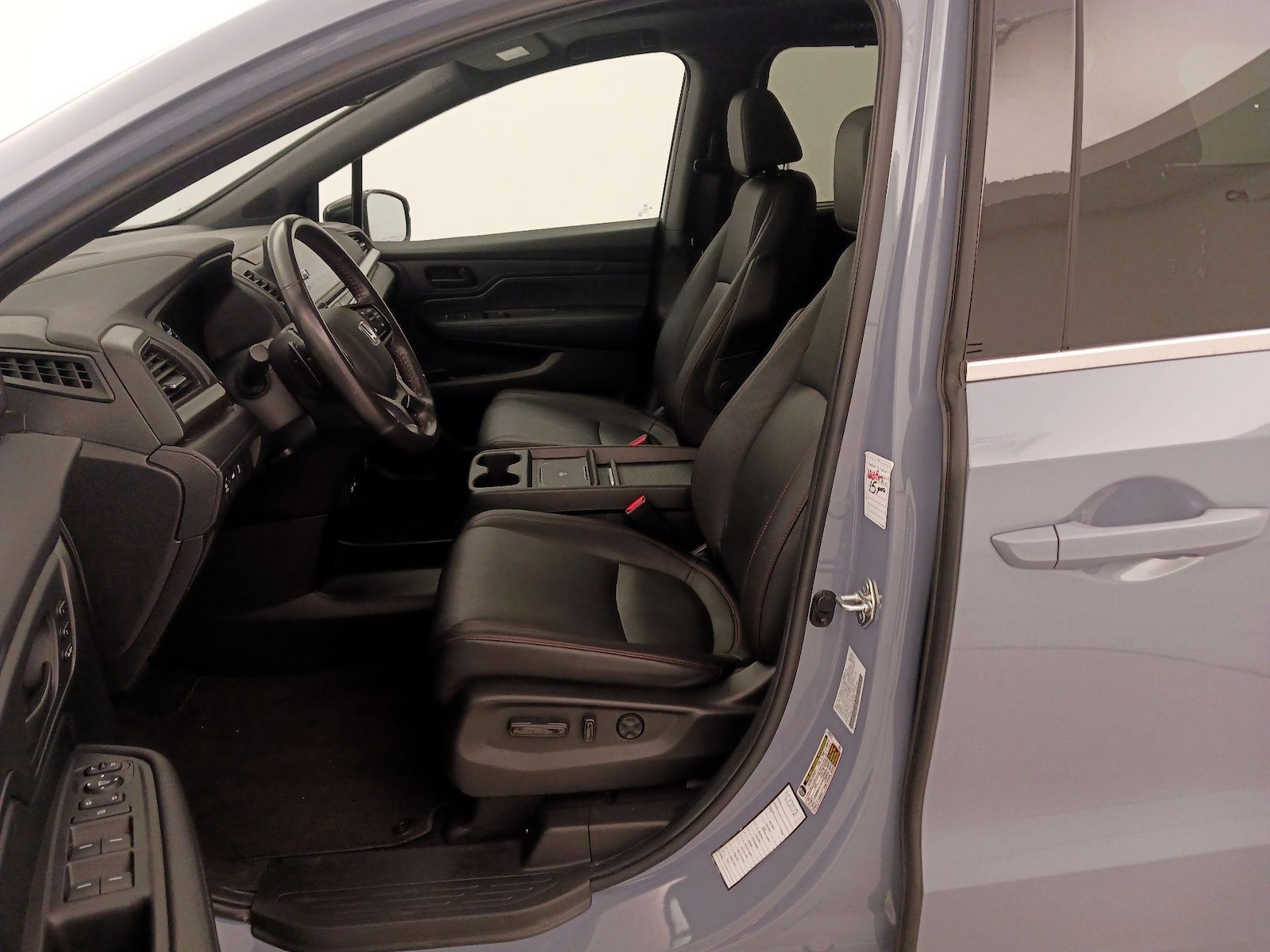 2025 Honda Odyssey Sport L - Photo 12