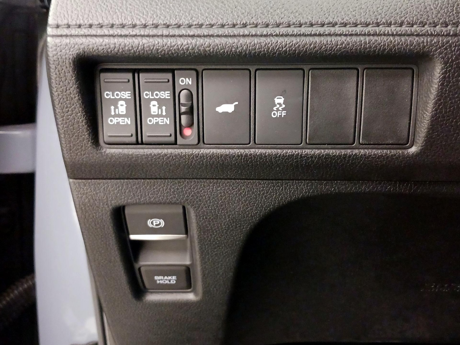 2025 Honda Odyssey Sport L - Photo 14