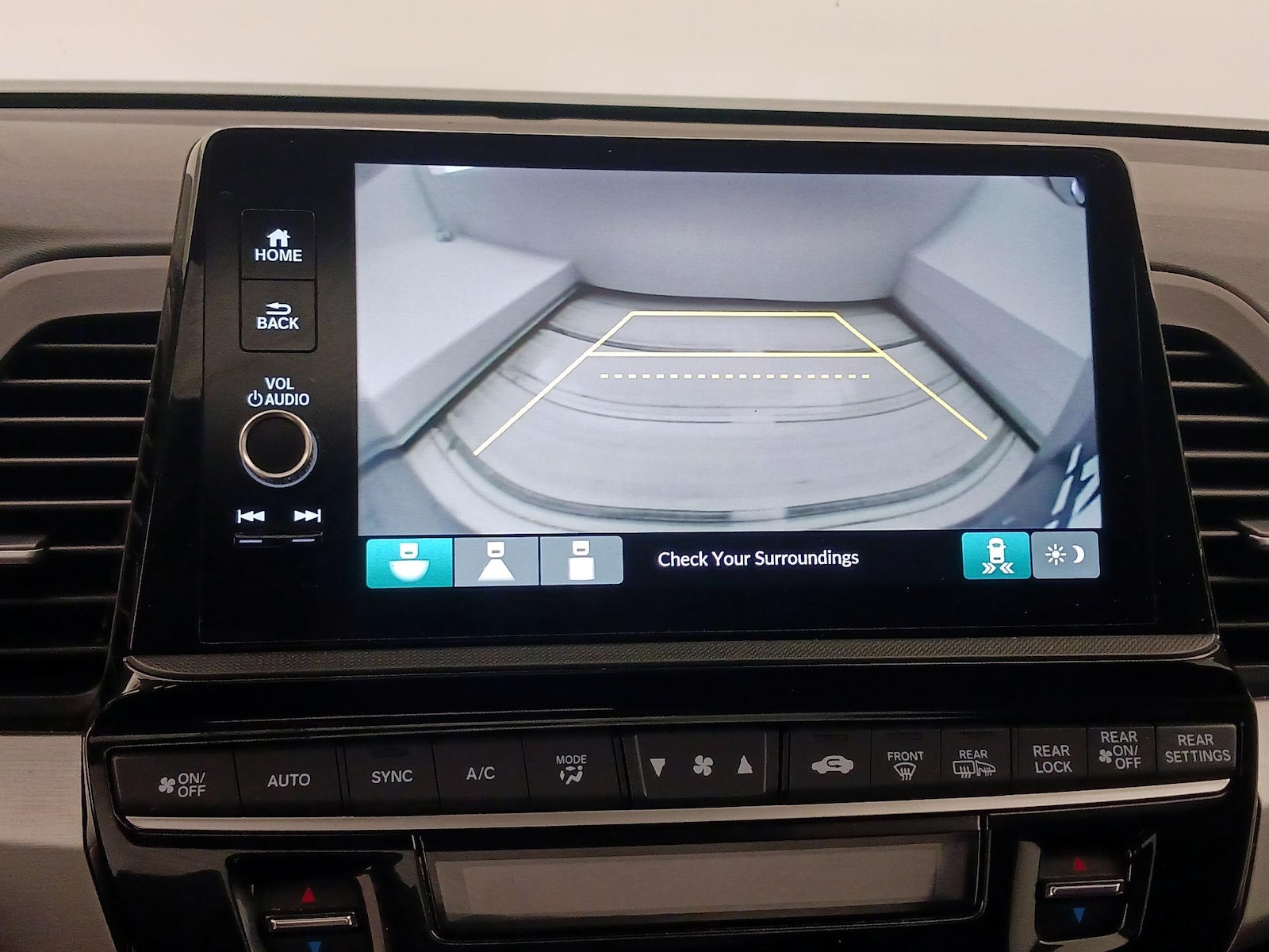 2025 Honda Odyssey Sport L - Photo 15