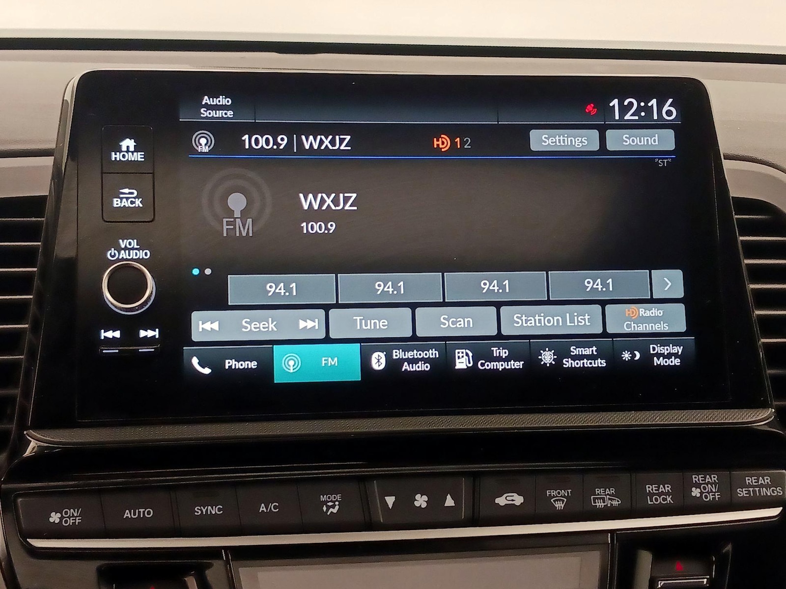 2025 Honda Odyssey Sport L - Photo 16