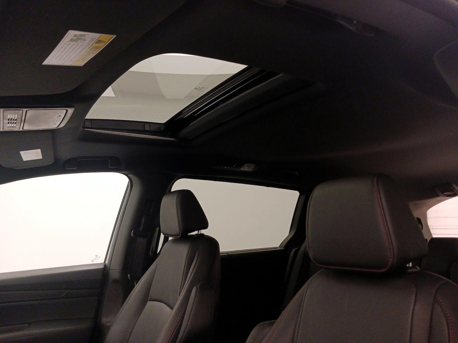 2025 Honda Odyssey Sport L - Photo 20