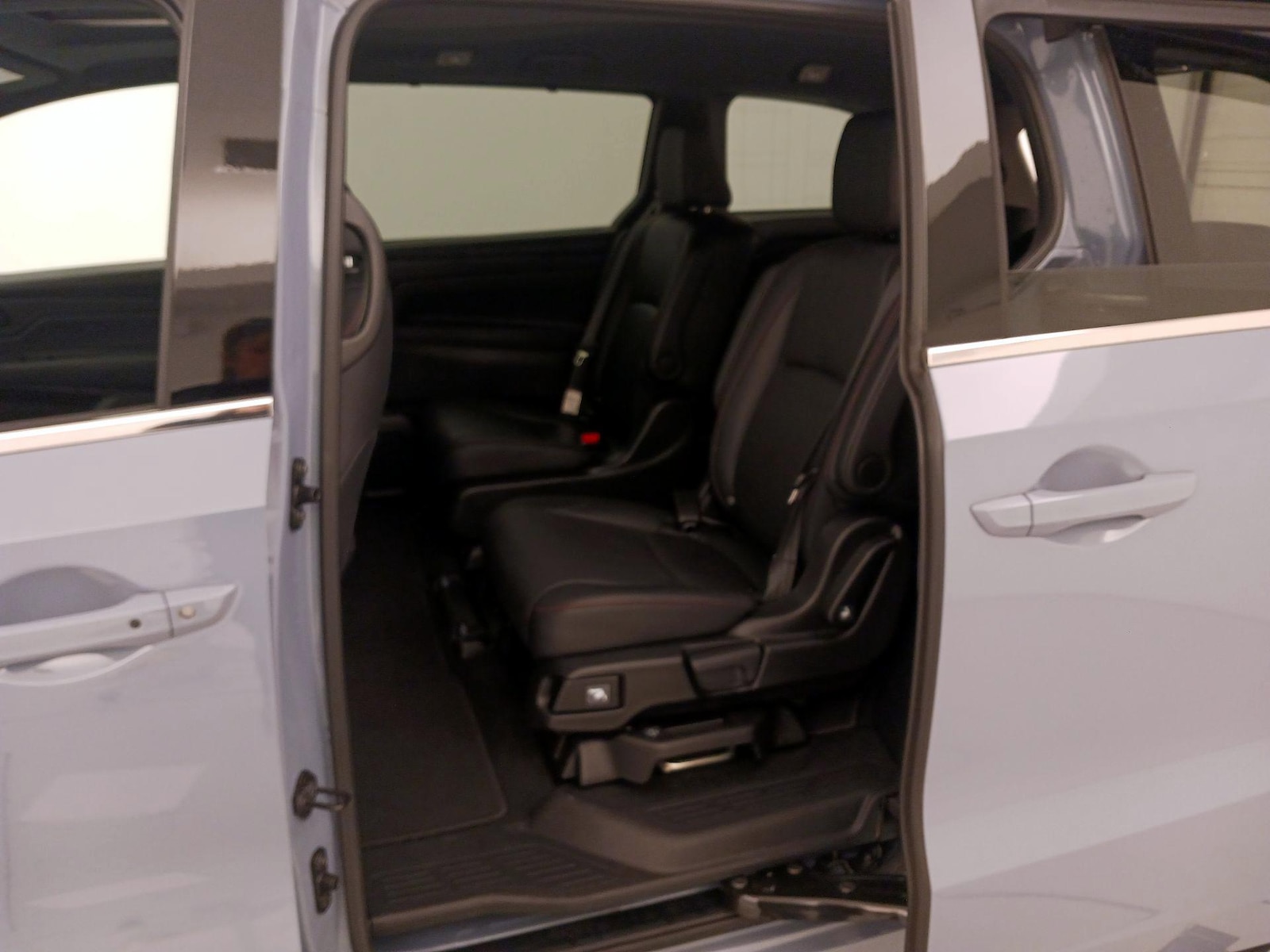2025 Honda Odyssey Sport L - Photo 21