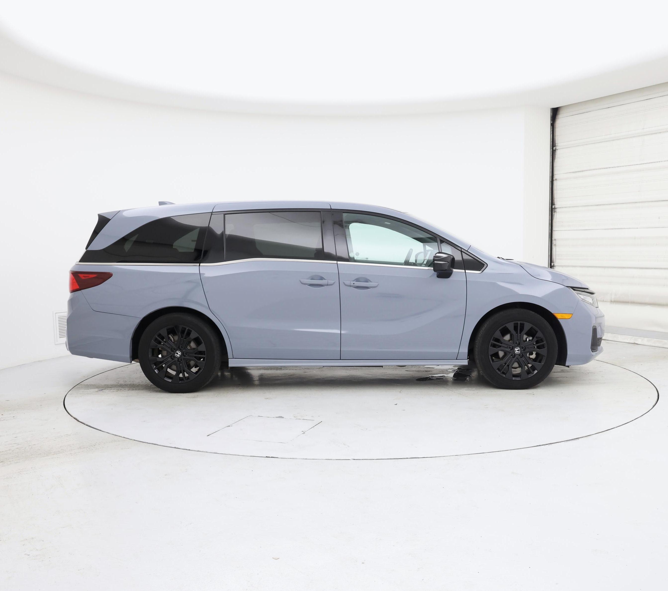 Thumbnail: 2025 Honda Odyssey - 7
