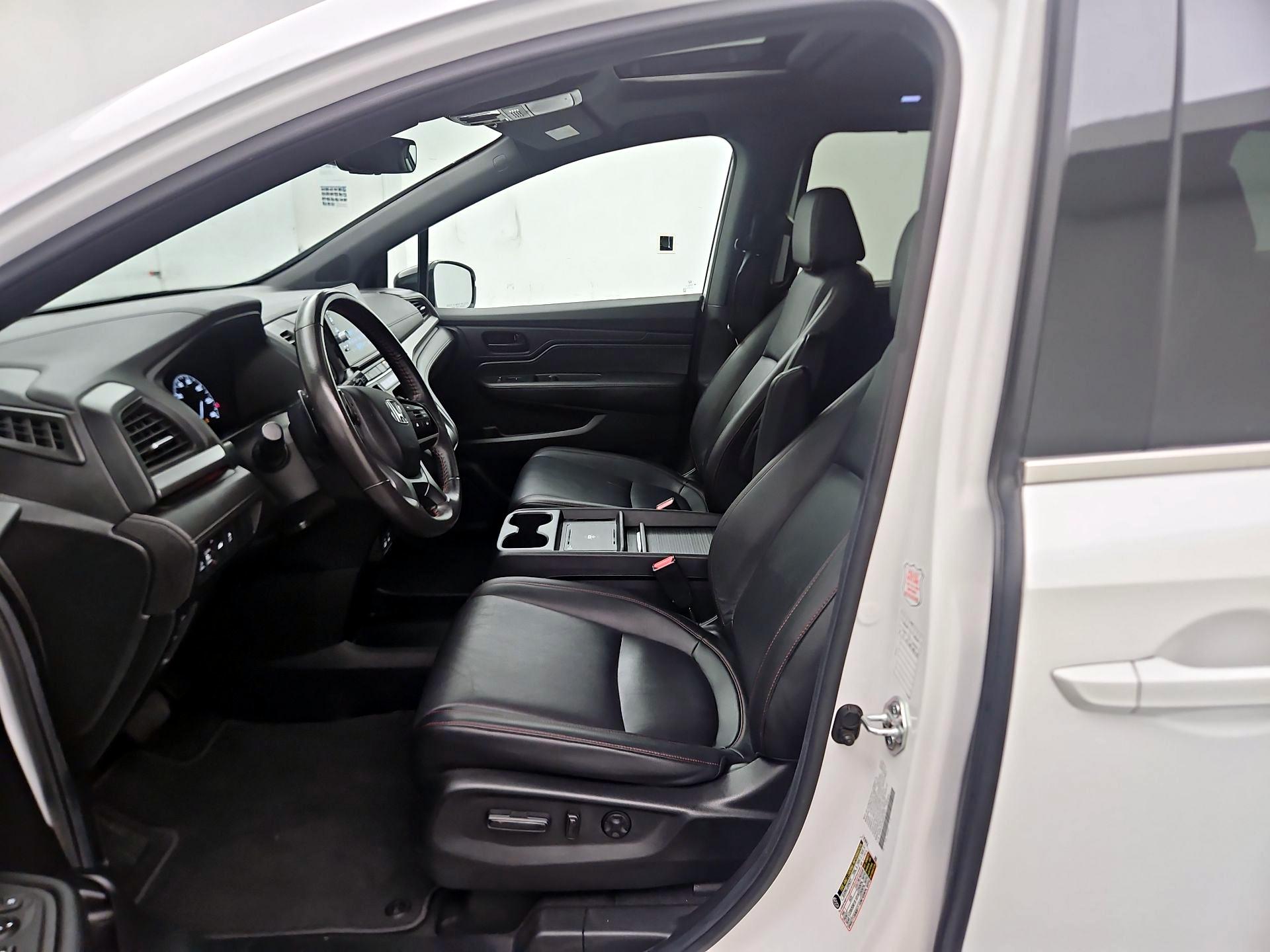 Thumbnail: 2025 Honda Odyssey - 9