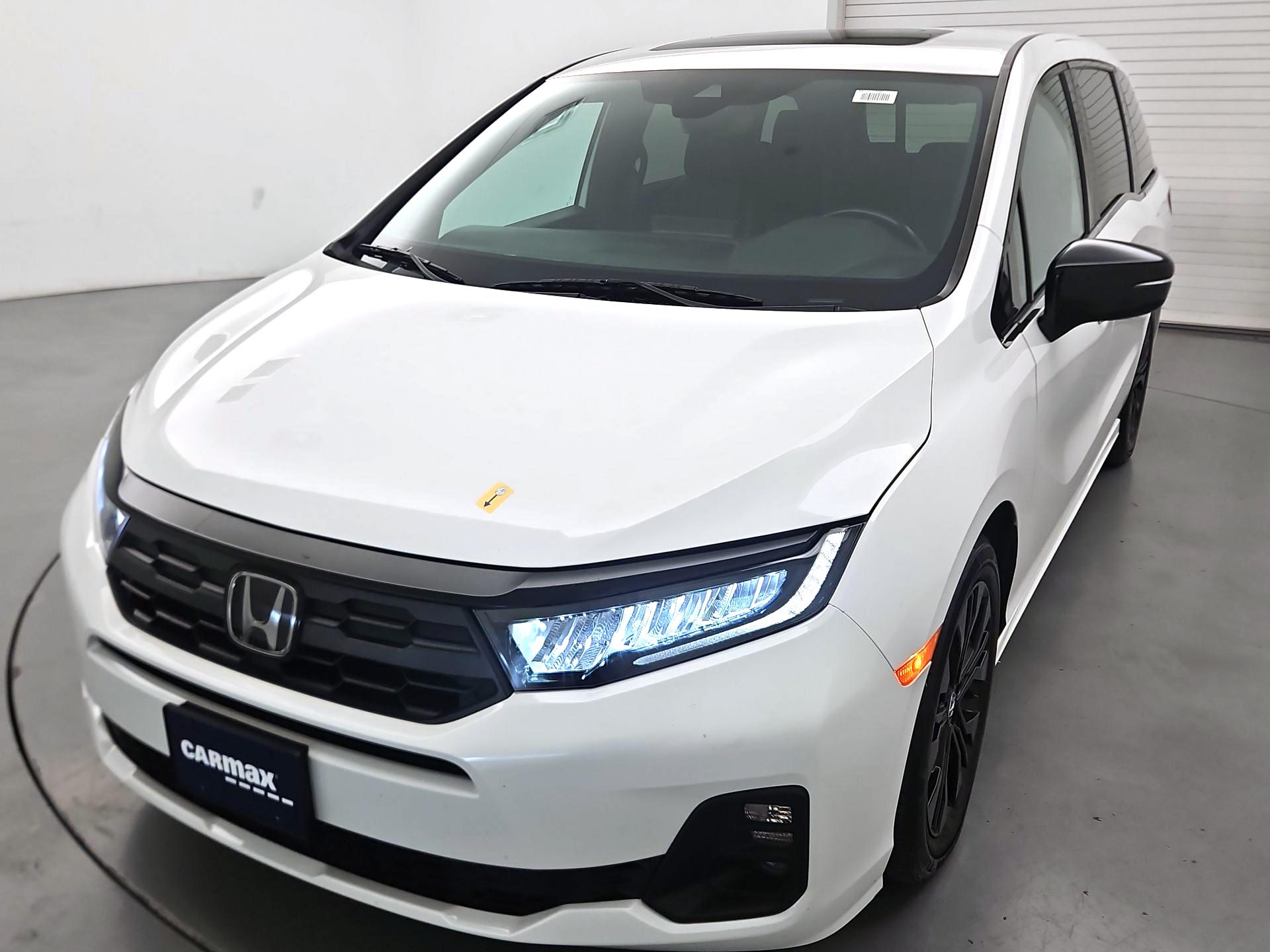 Thumbnail: 2025 Honda Odyssey - 3