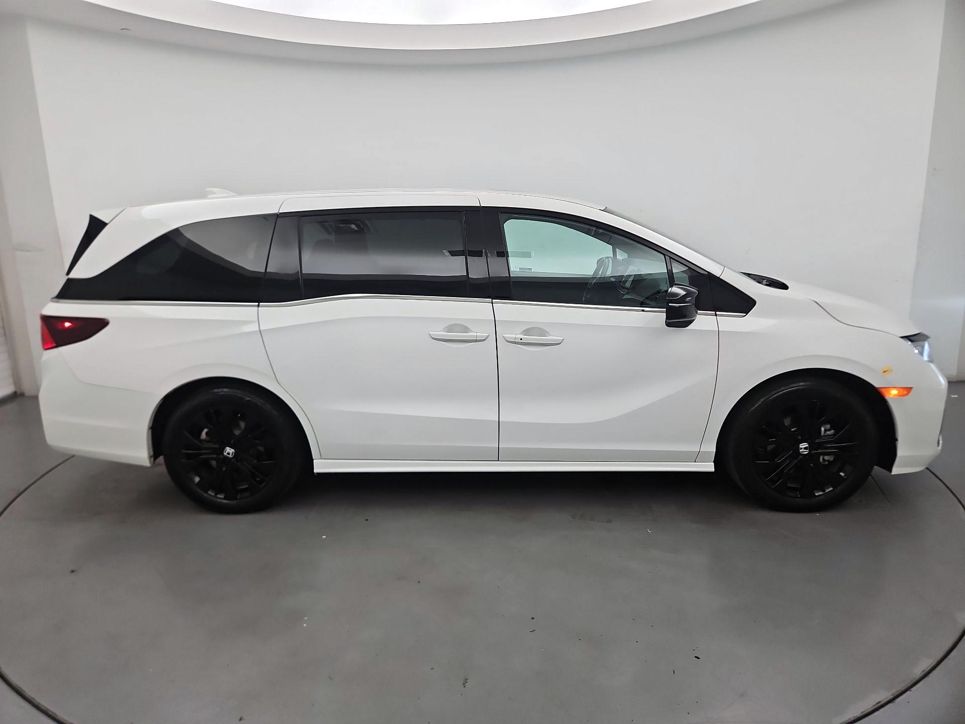 Thumbnail: 2025 Honda Odyssey - 4