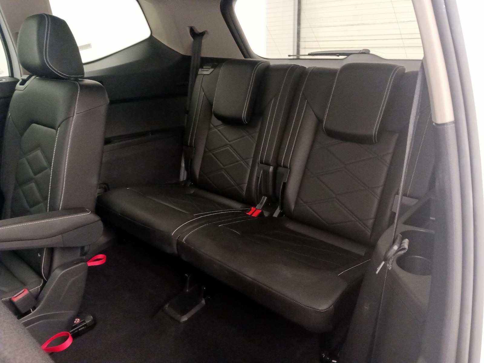 2025 Volkswagen Atlas SE w/Tech - Photo 22