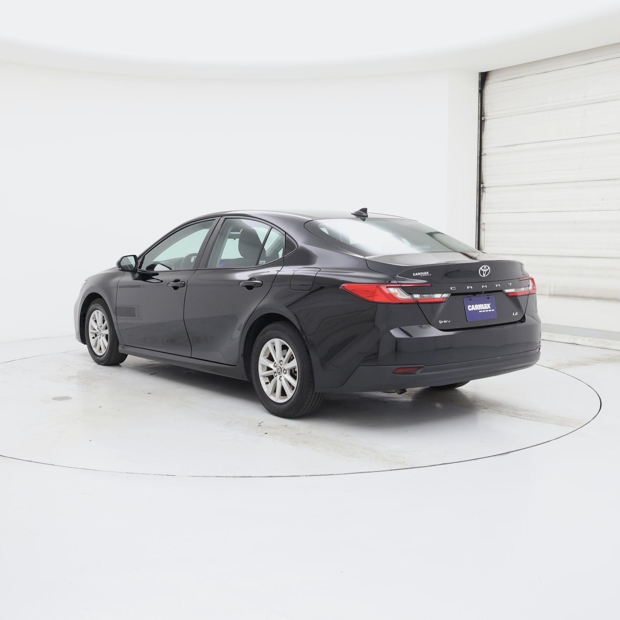 Thumbnail: 2025 Toyota Camry - 2