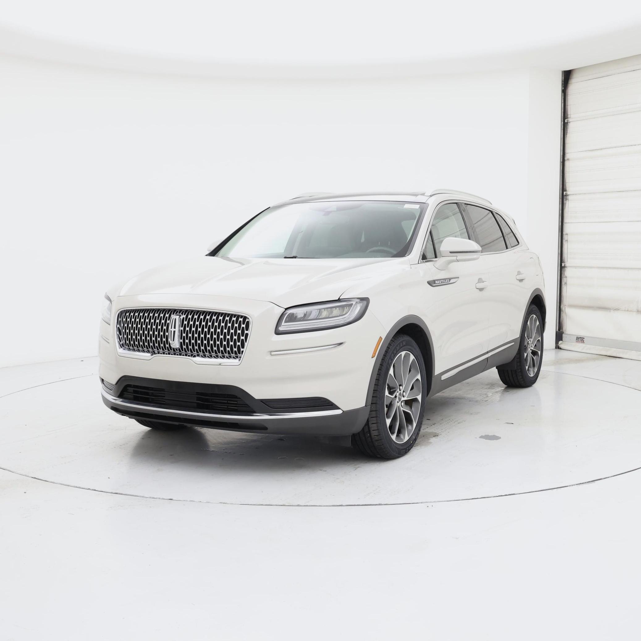 Thumbnail: 2021 Lincoln Nautilus - 4