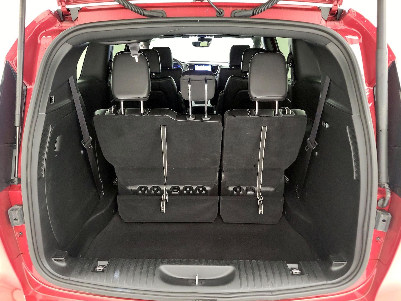 2025 Chrysler Pacifica Select - Photo 22