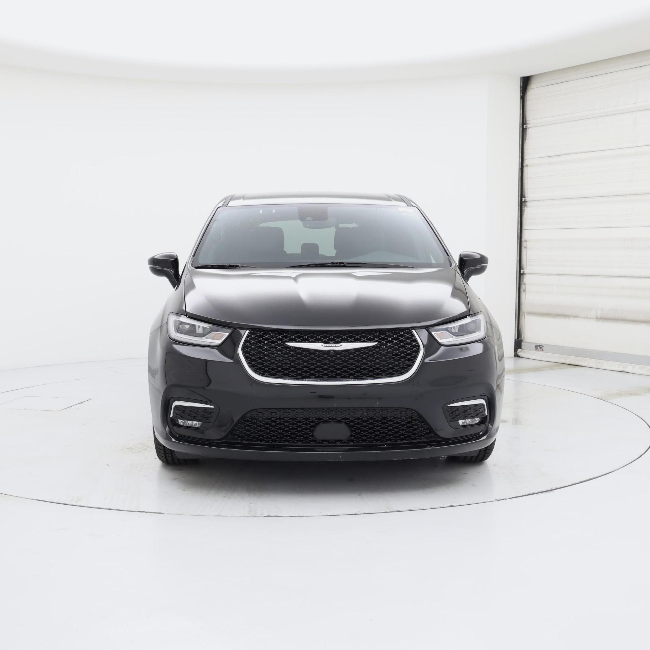 Thumbnail: 2025 Chrysler Pacifica - 5
