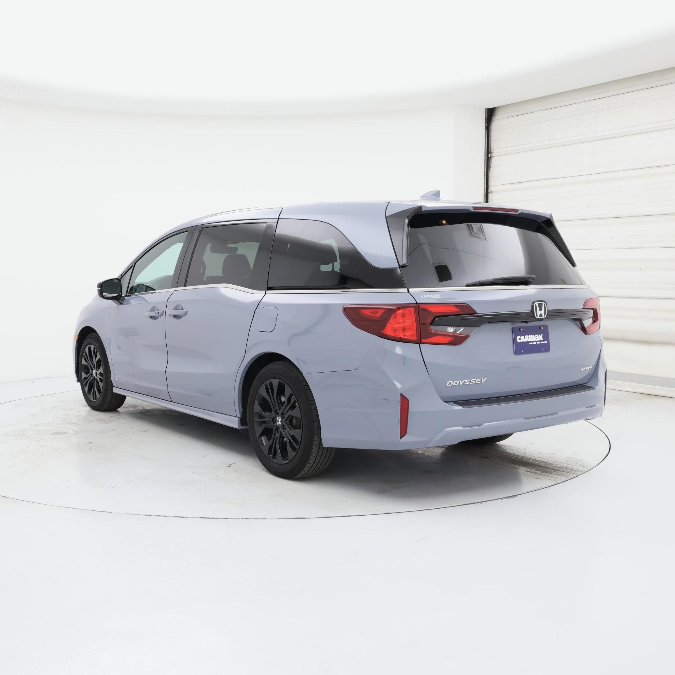 Thumbnail: 2025 Honda Odyssey - 2