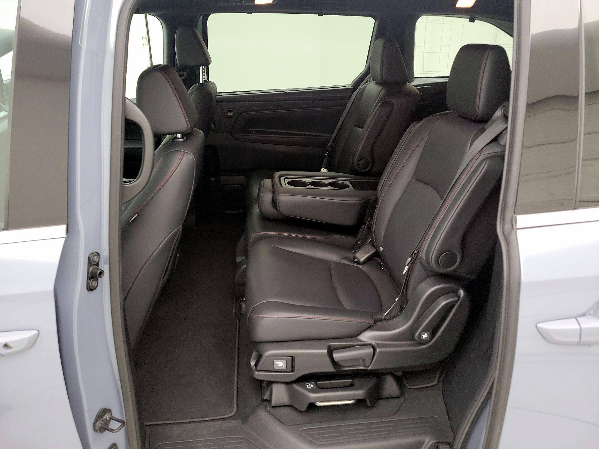 Thumbnail: 2025 Honda Odyssey - 20