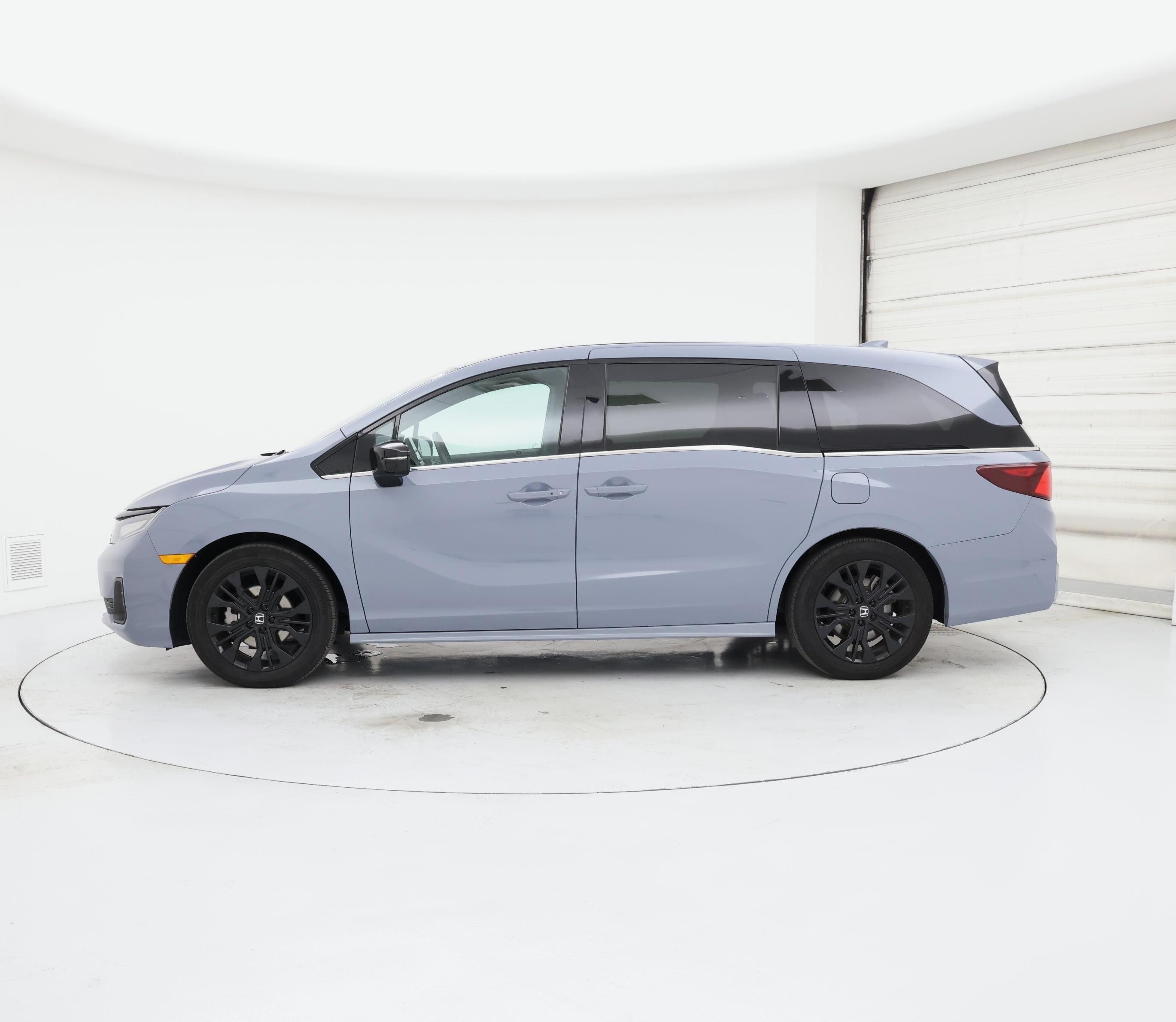 Thumbnail: 2025 Honda Odyssey - 3