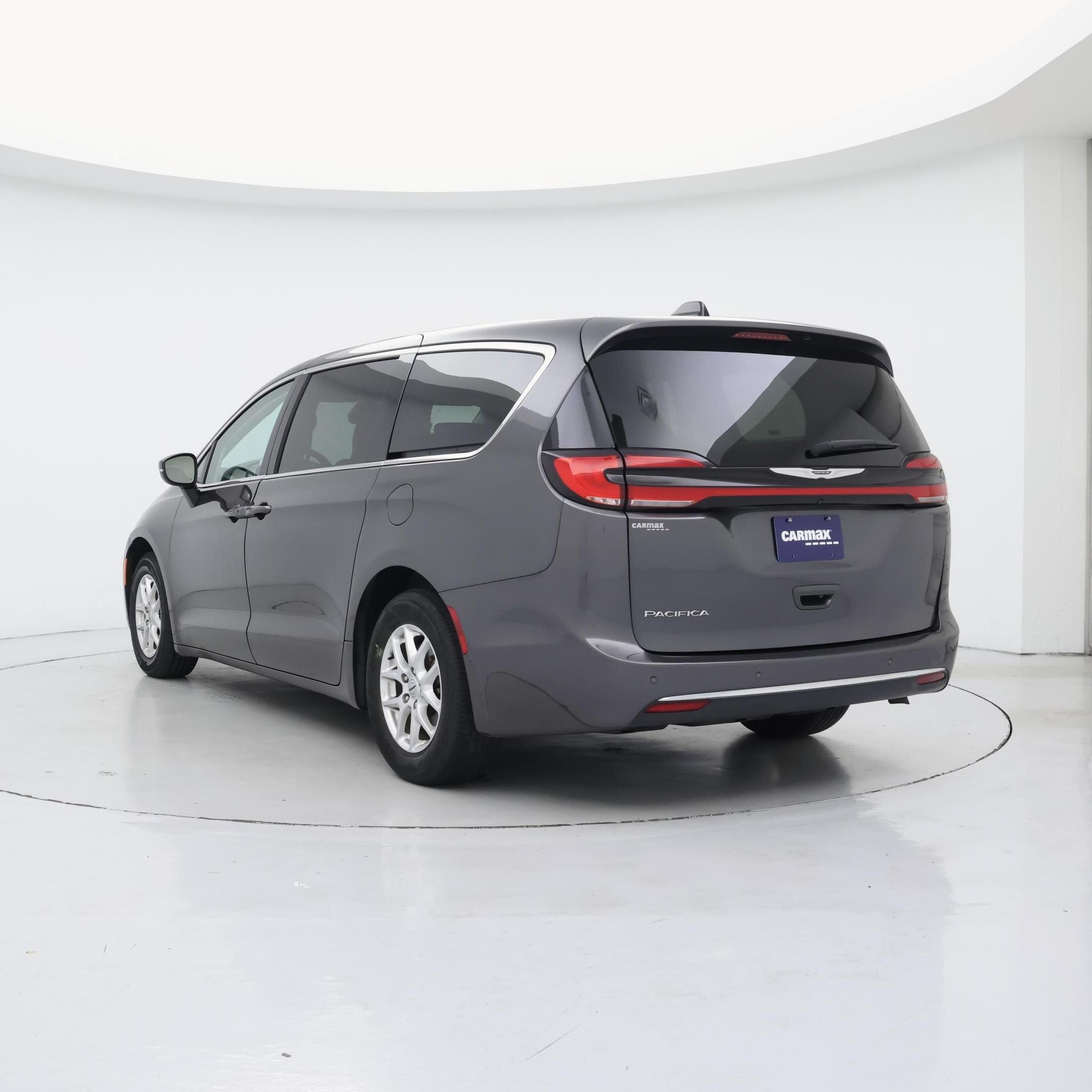 Thumbnail: 2023 Chrysler Pacifica - 2