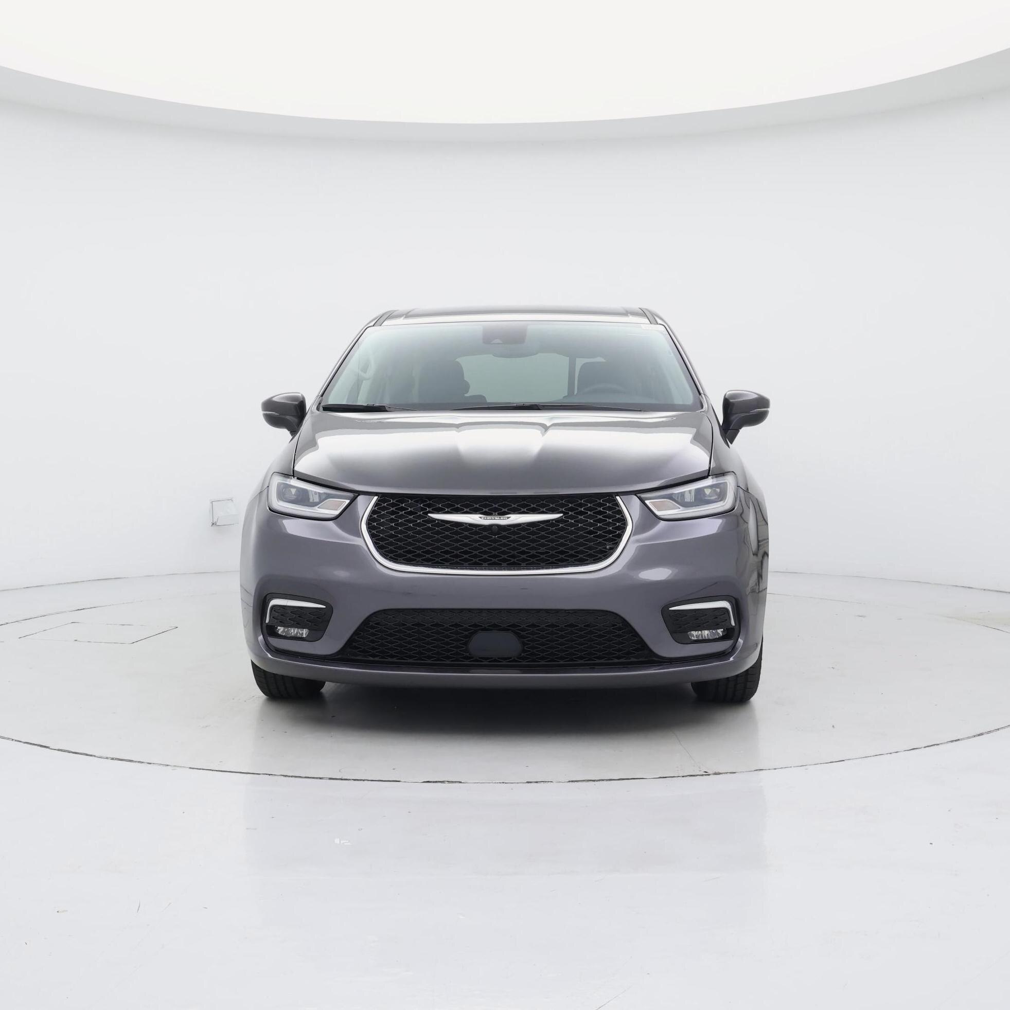 Thumbnail: 2023 Chrysler Pacifica - 5