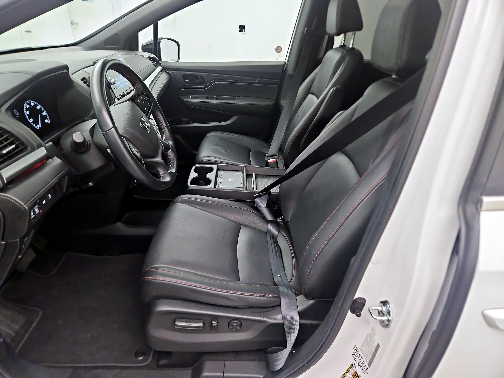 Thumbnail: 2025 Honda Odyssey - 11