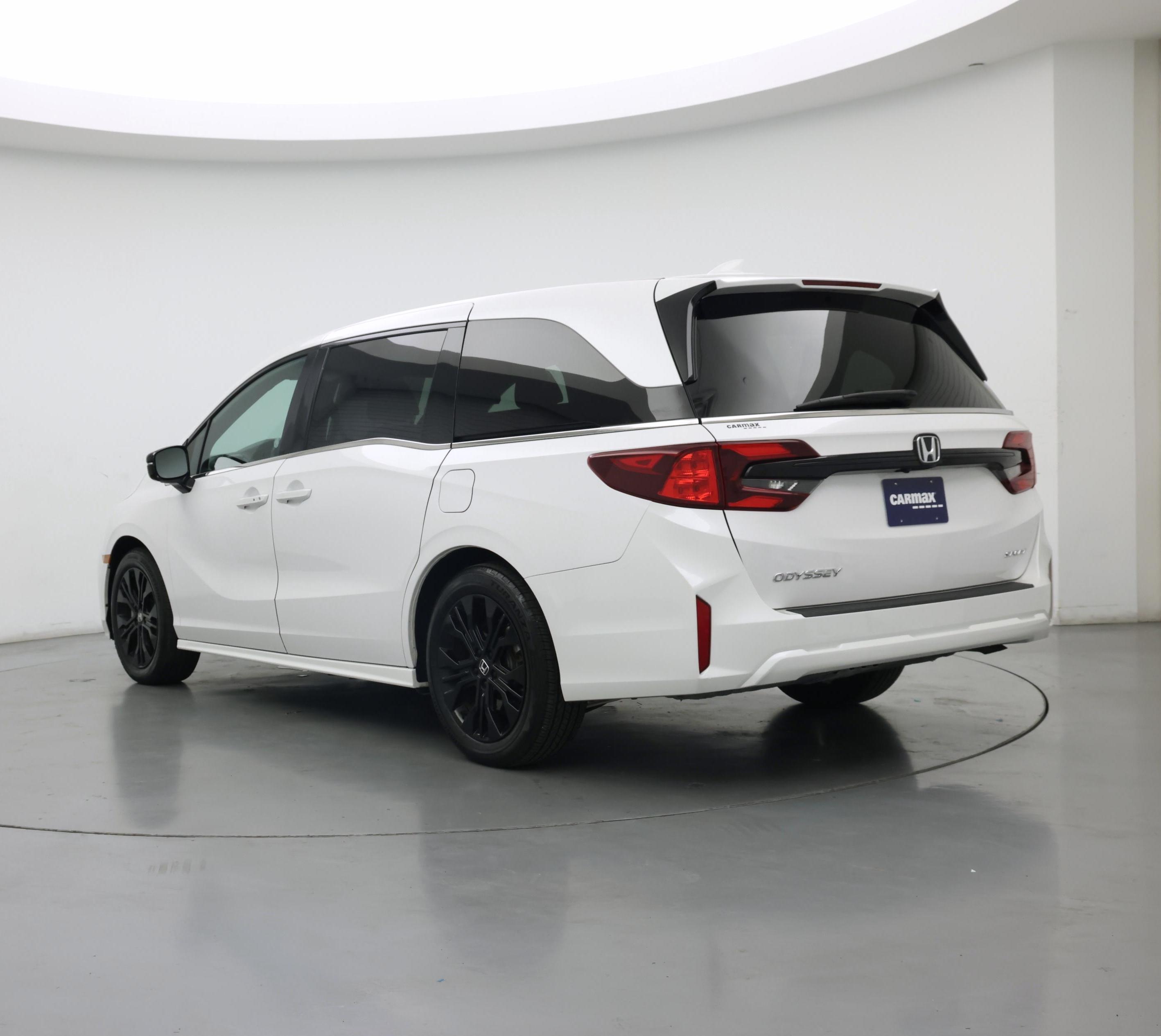 Thumbnail: 2025 Honda Odyssey - 2