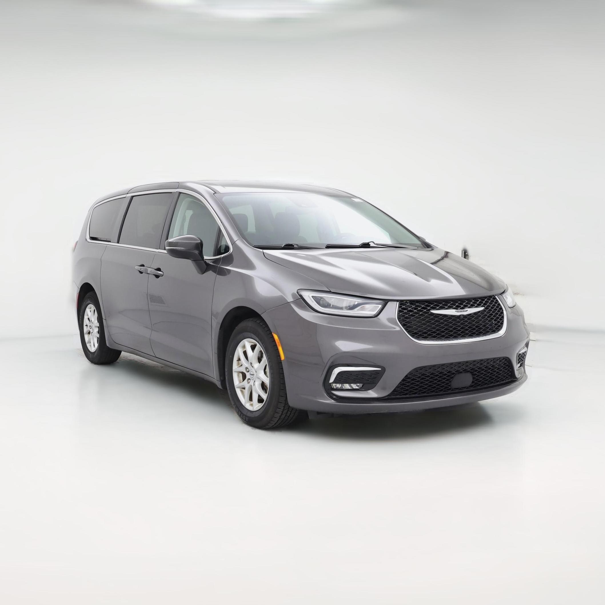 Thumbnail: 2023 Chrysler Pacifica - 1