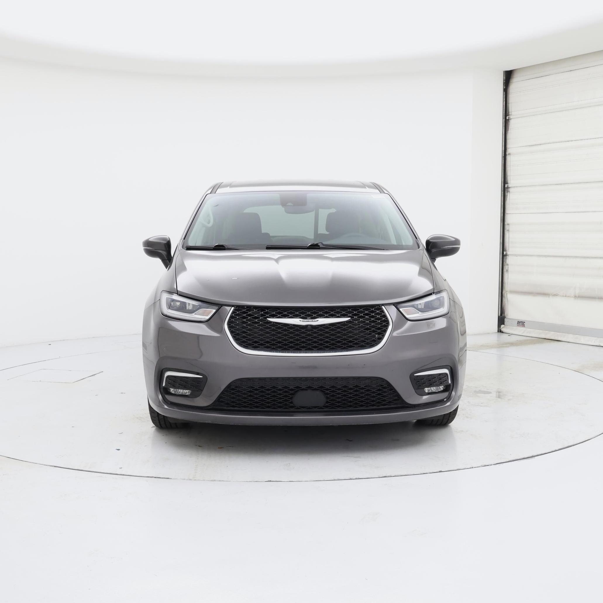 Thumbnail: 2023 Chrysler Pacifica - 5