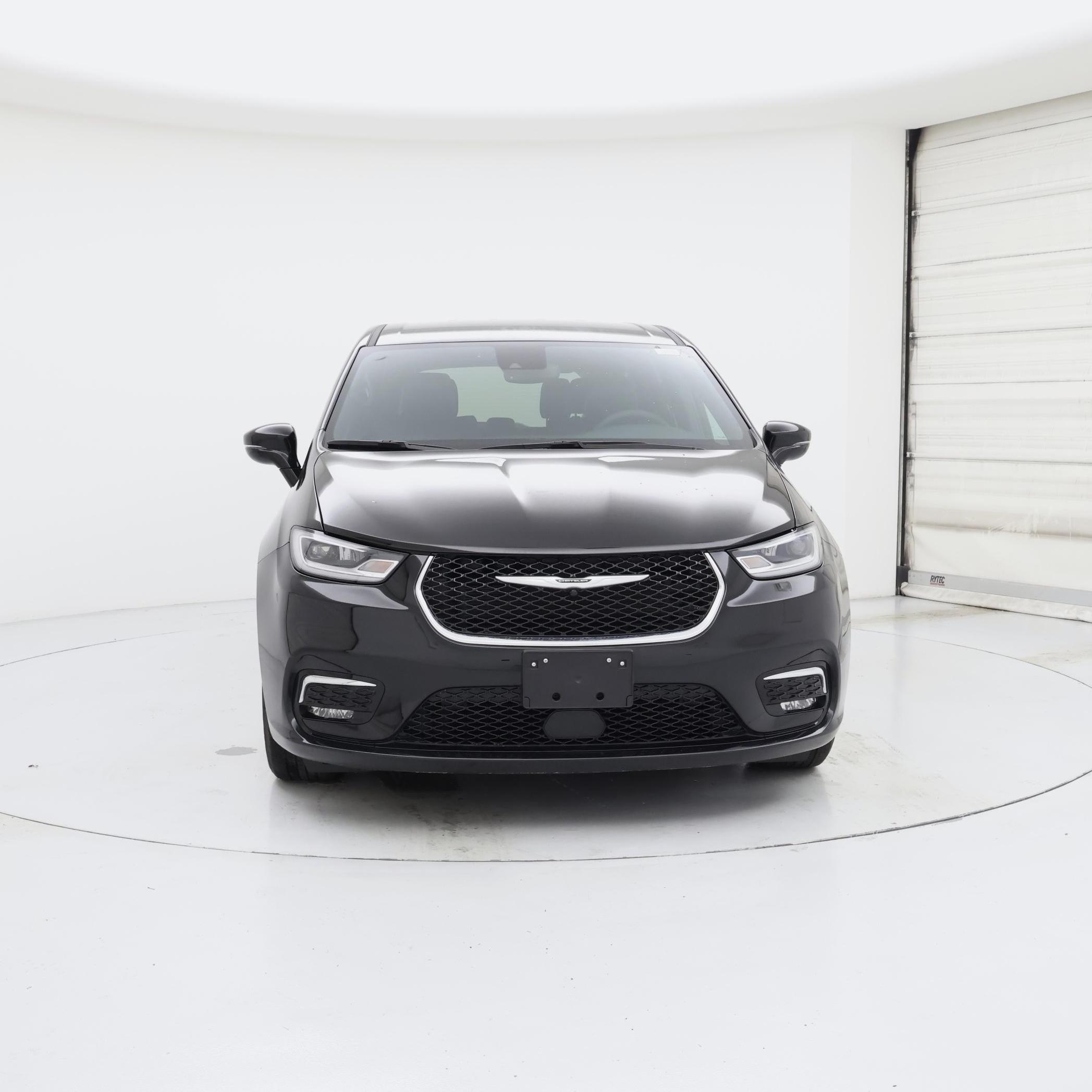 Thumbnail: 2025 Chrysler Pacifica - 5