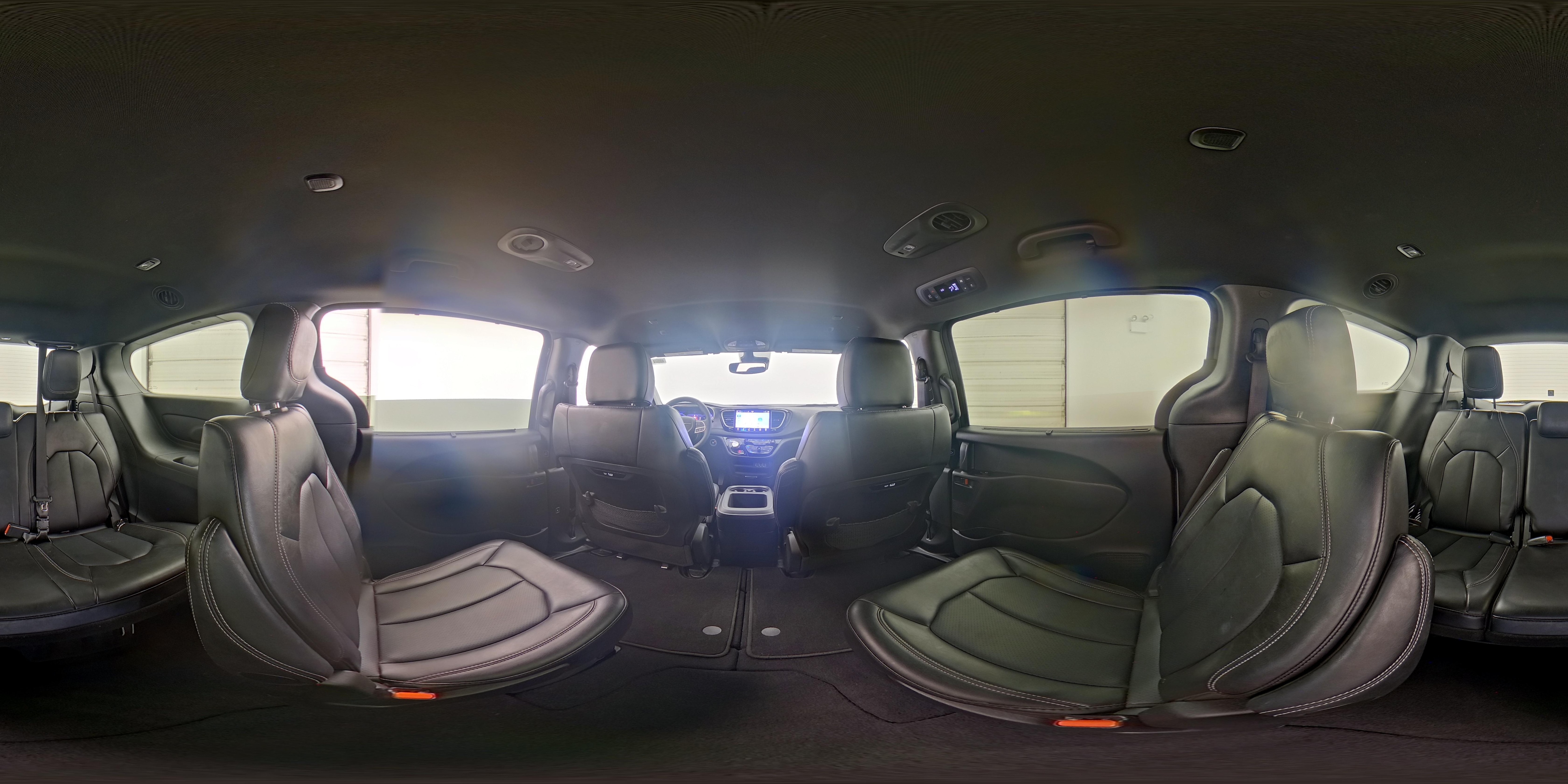 2025 Chrysler Pacifica Select - Photo 26