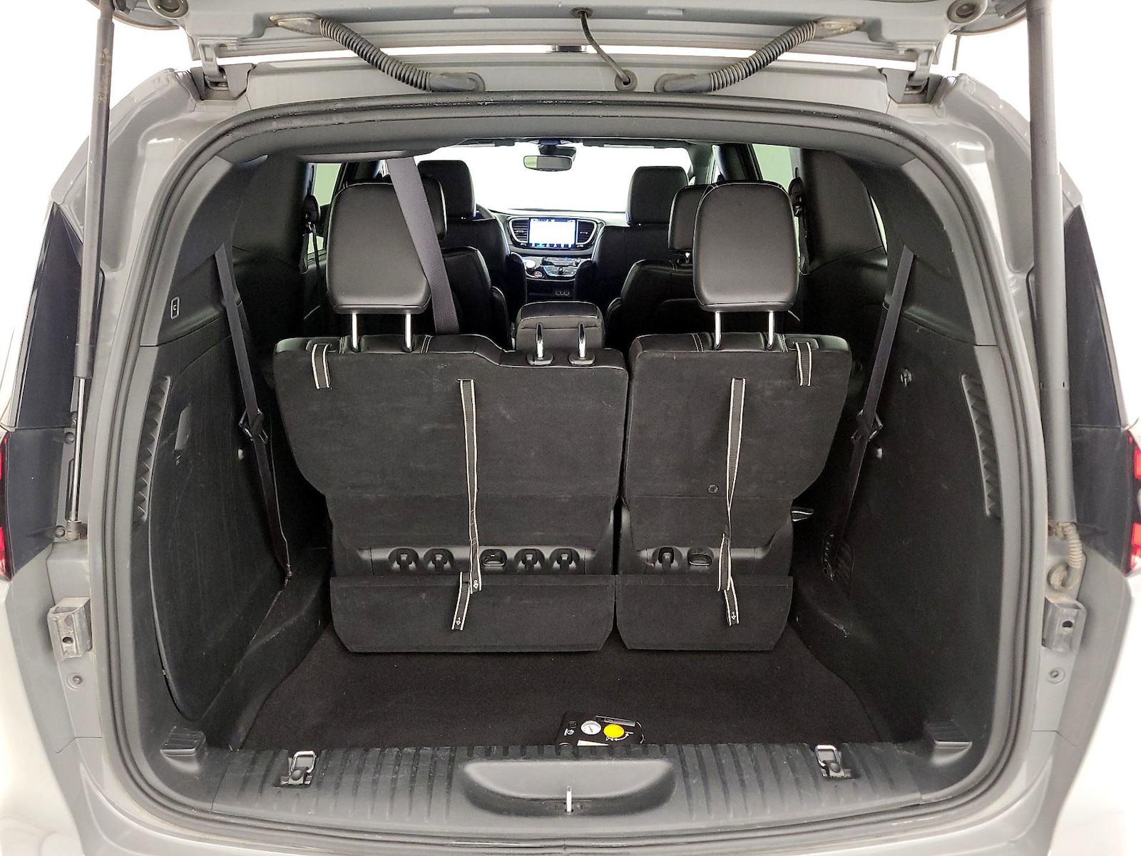 2025 Chrysler Pacifica Select - Photo 22